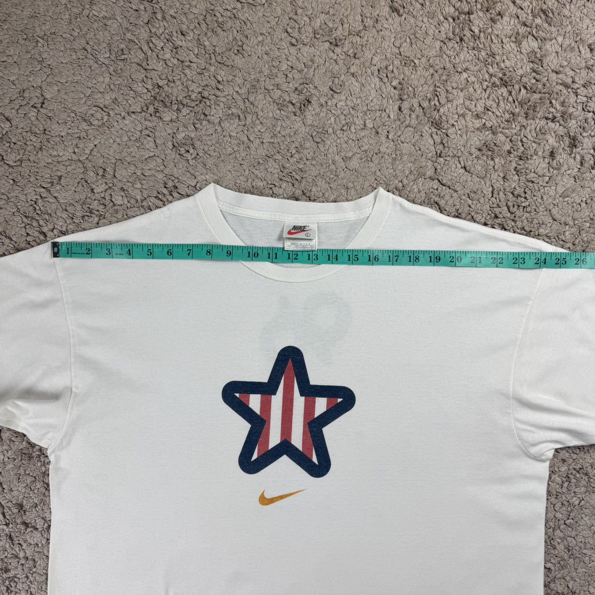 Nike Vintage Nike USA One Star 96 Centre Swoosh T-shirt Size US L / EU 52-54 / 3 - 18 Thumbnail