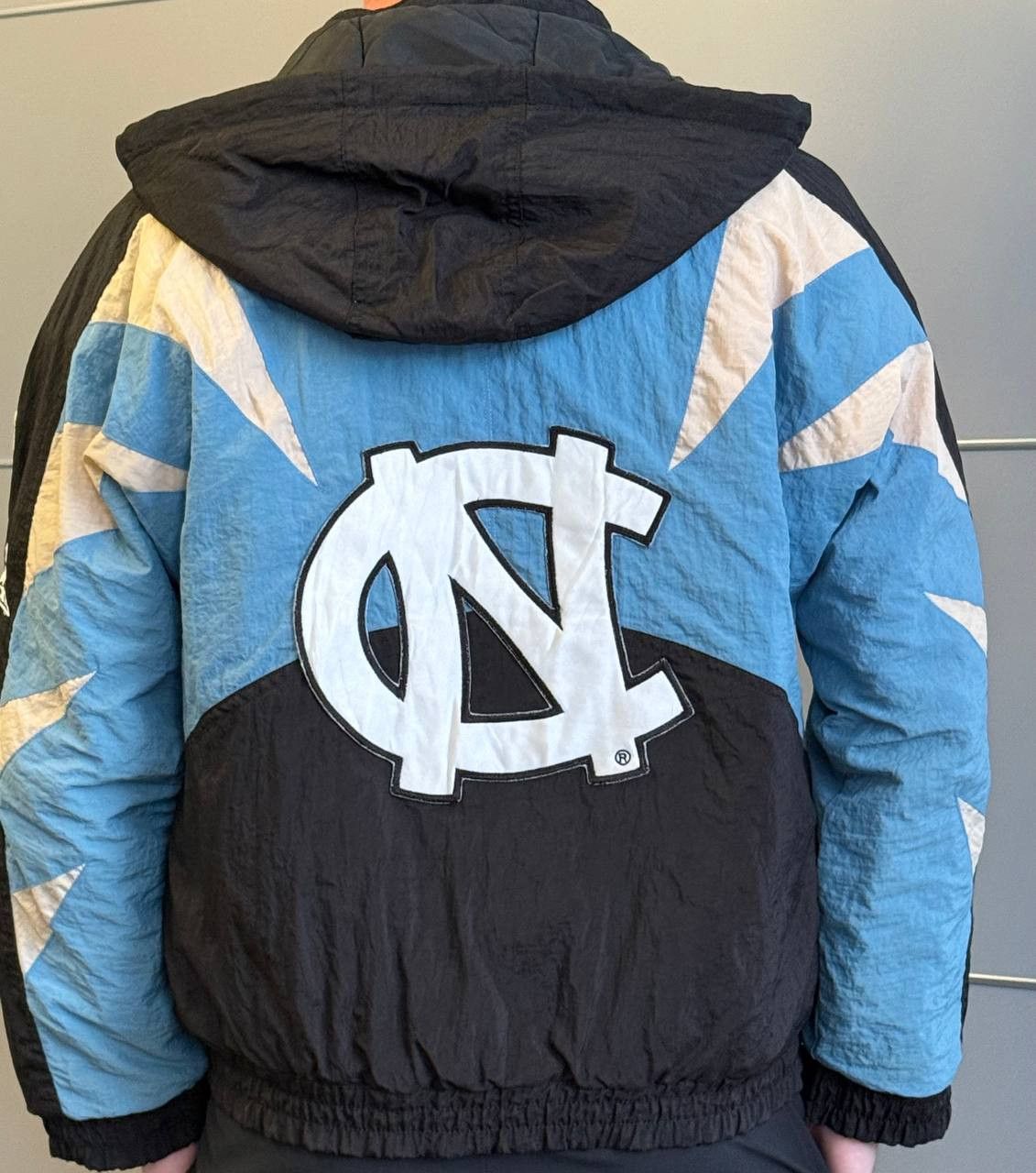 Apex One Vintage RARE! NCAA Apex North Carolina Tarheels Sharktooth Size US S / EU 44-46 / 1 - 7 Thumbnail