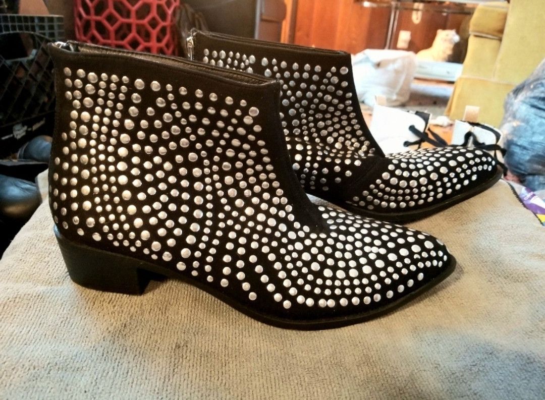Other Glamorous stud ankle boots Size US 9.5 / IT 39.5 - 1 Thumbnail