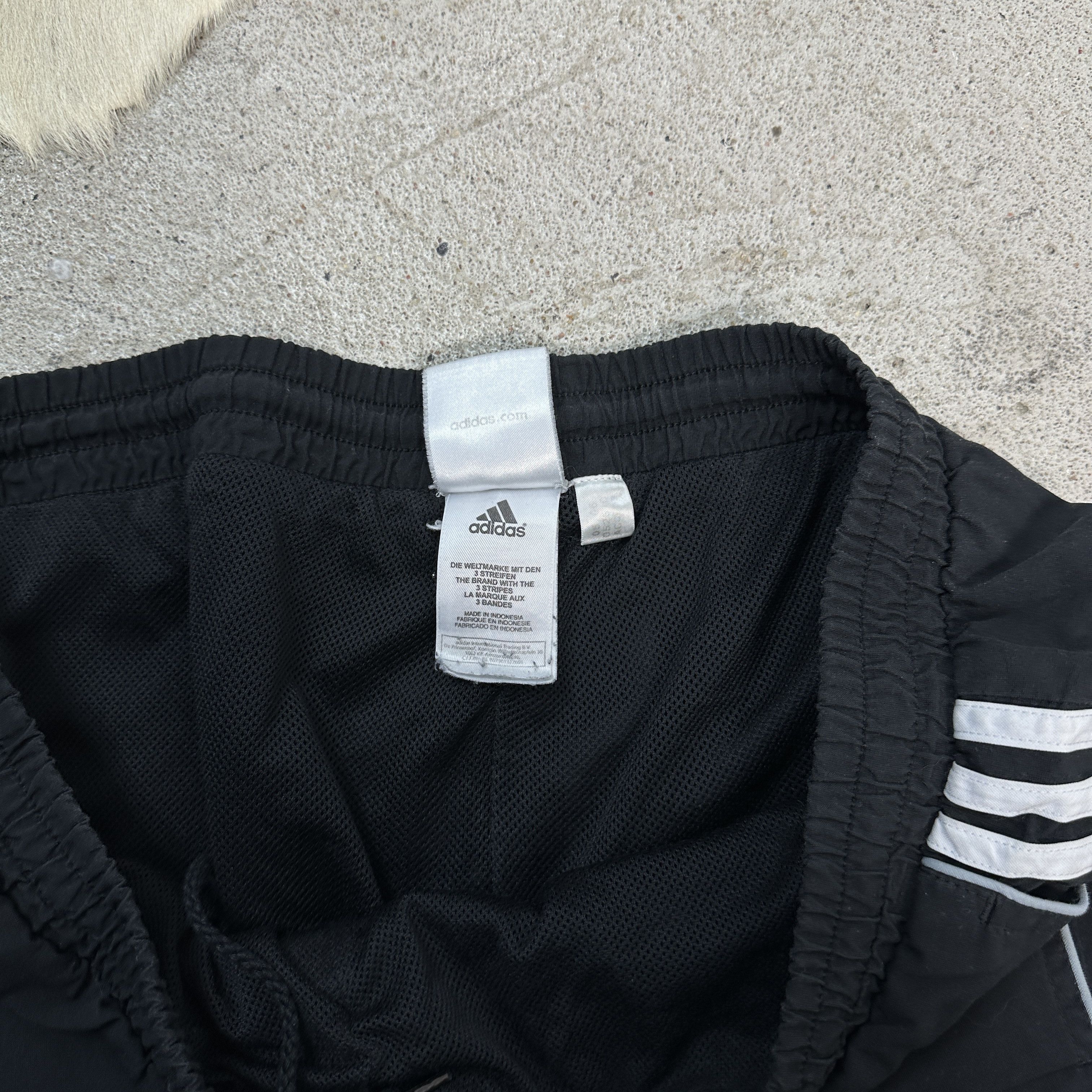 Adidas × Vintage Vintage Sportswear Archive Baggy Adidas Y2K Sweatpants Size US 34 / EU 50 - 4 Thumbnail