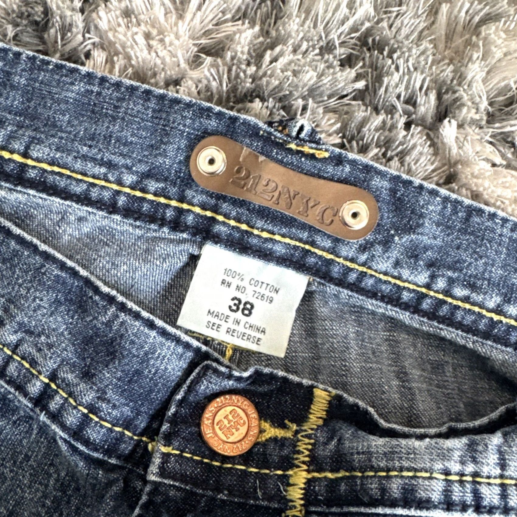 Denime VINTAGE 212NYC Jorts Jean Shorts Men’s Size 38 Blue Denim Embroidered Y2K 00’s Size US 38 / EU 54 - 8 Thumbnail