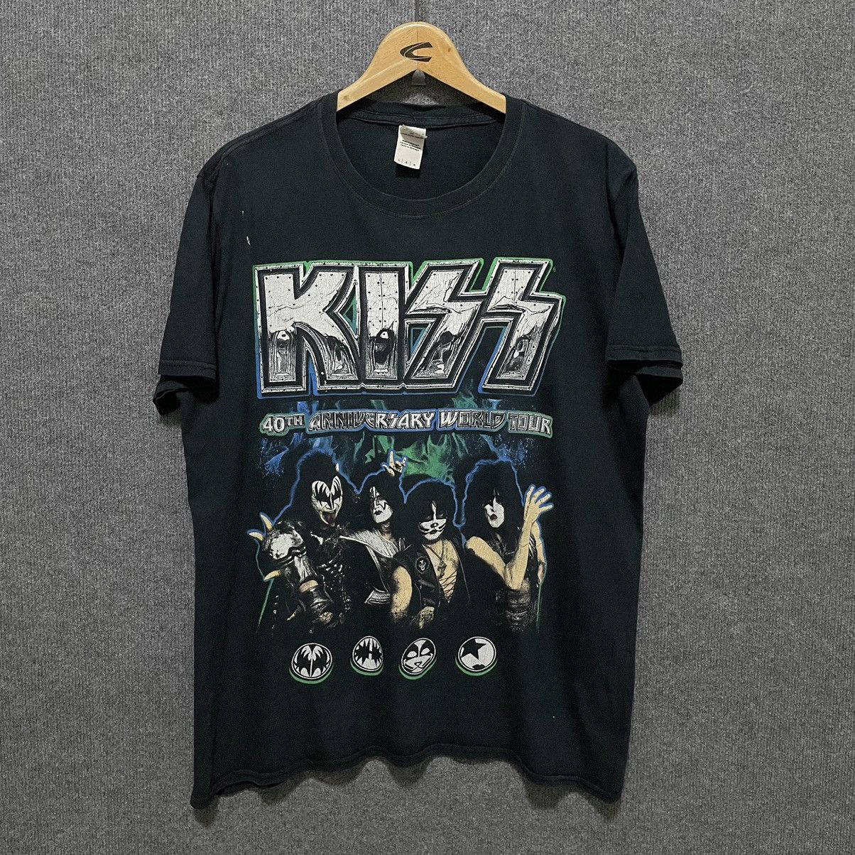 Band Tees × KISS × Vintage 2015 Kiss 40th Anniversary World Tour T Shirt Rare Size US L / EU 52-54 / 3 - 1 Thumbnail