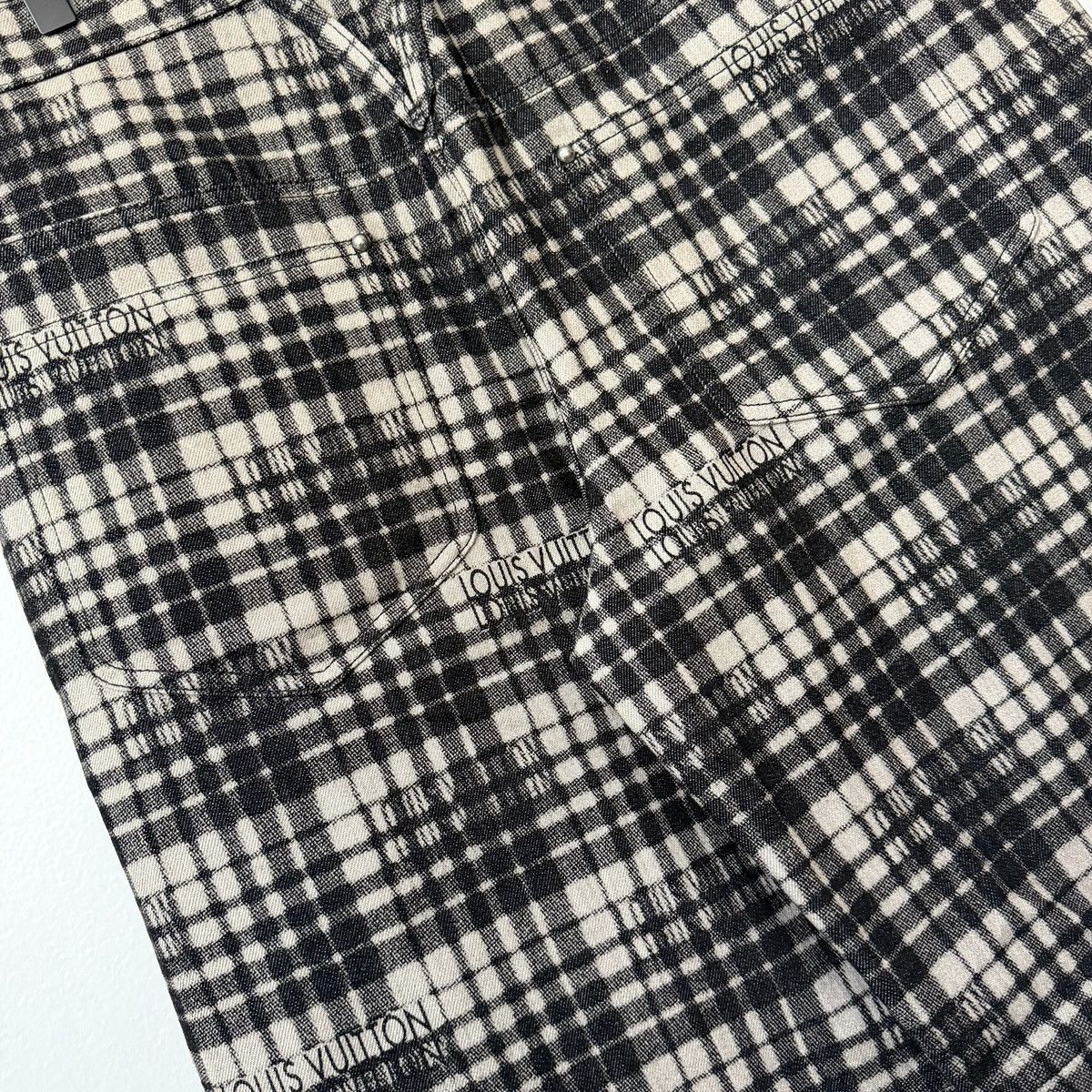 Louis Vuitton Louis Vuitton Checkered Monogram Cotton Shorts size 34 Size US 34 / EU 50 - 6 Thumbnail