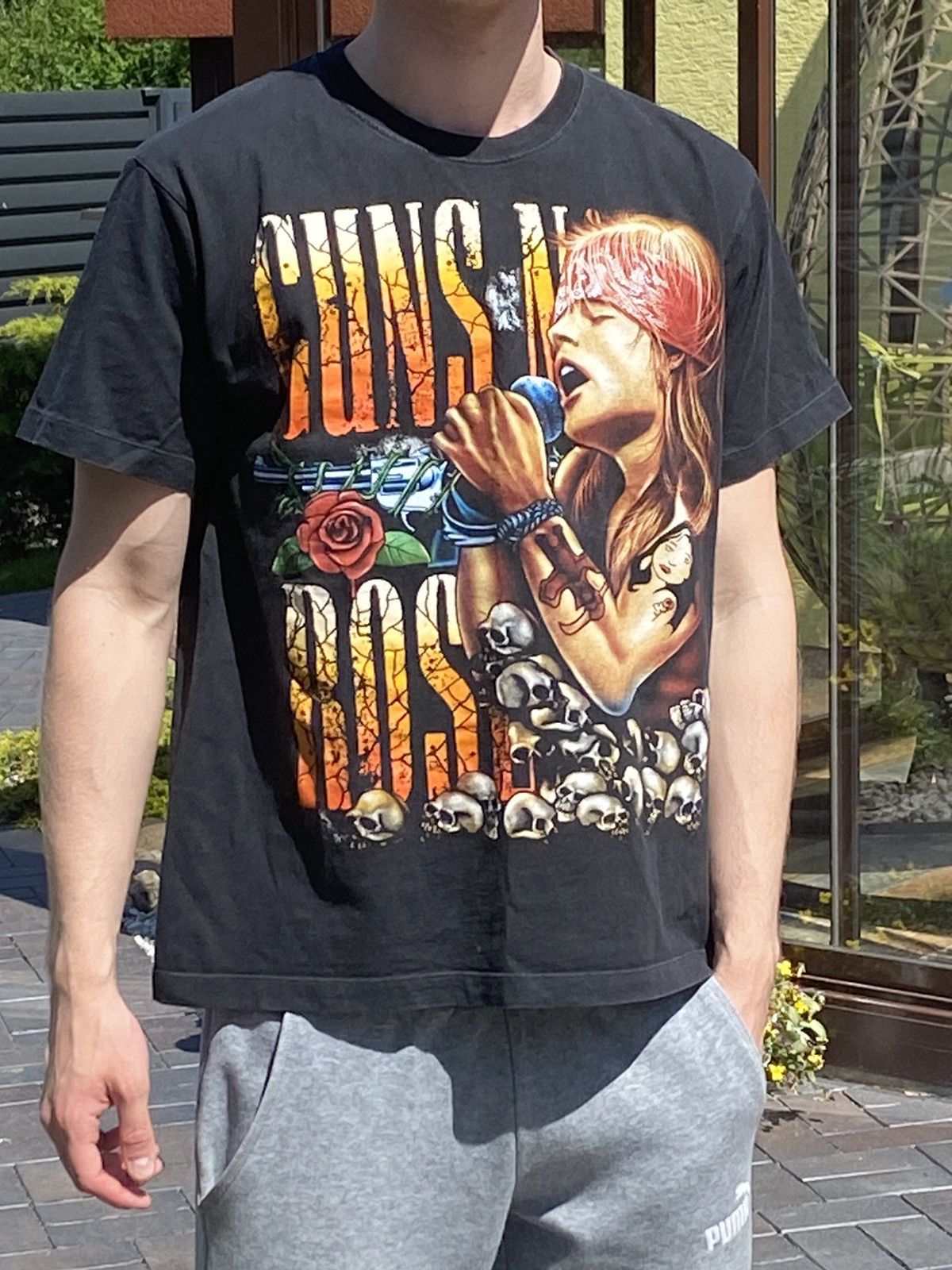 Band Tees × Guns N' Roses Vintage Guns N Roses T Shirt Size US L / EU 52-54 / 3 - 1 Thumbnail