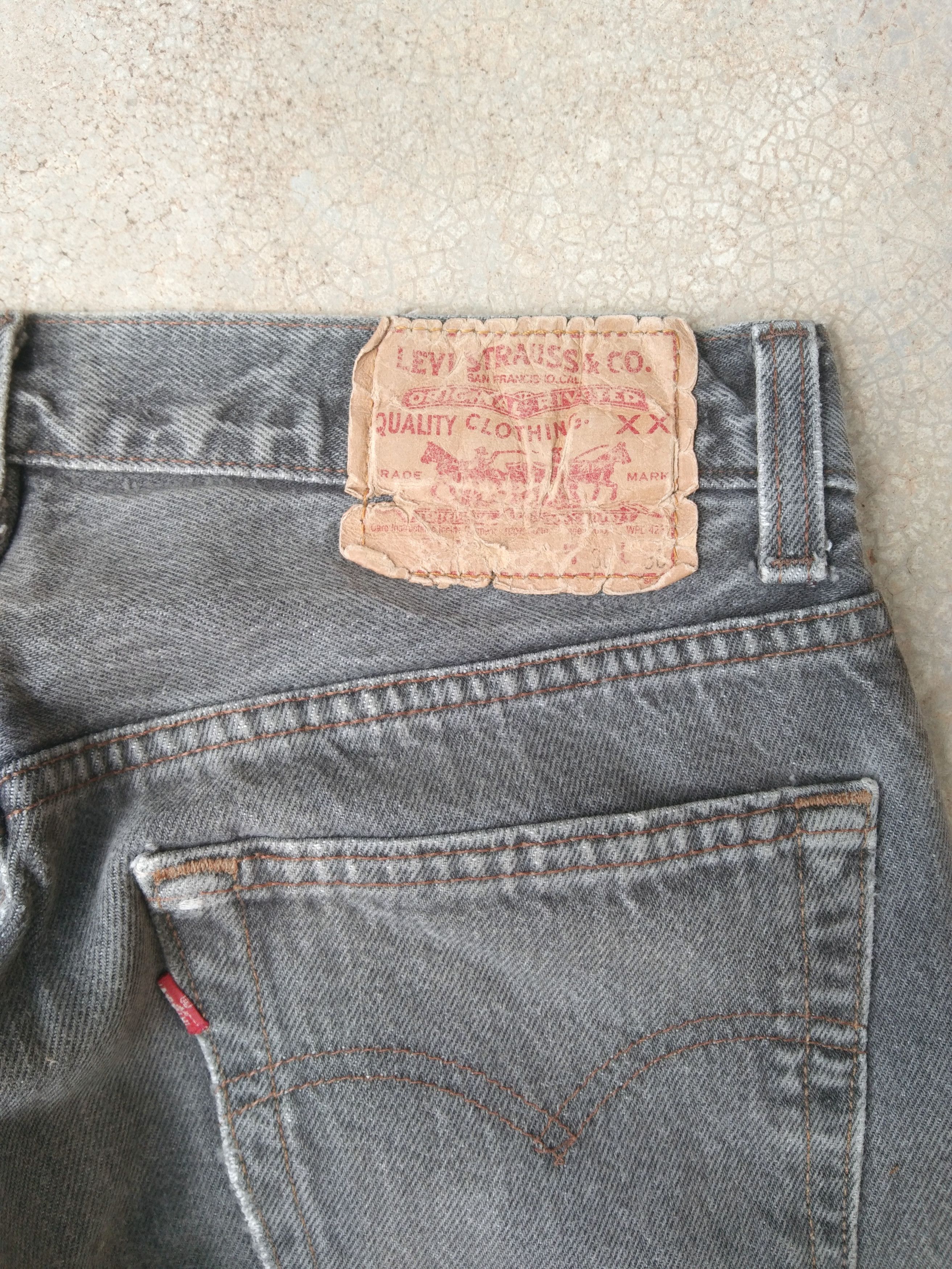 Levi's 80s Vintage Levi's 501 Made In USA Distressed Jeans 29x30 Size US 29 - 4 Thumbnail