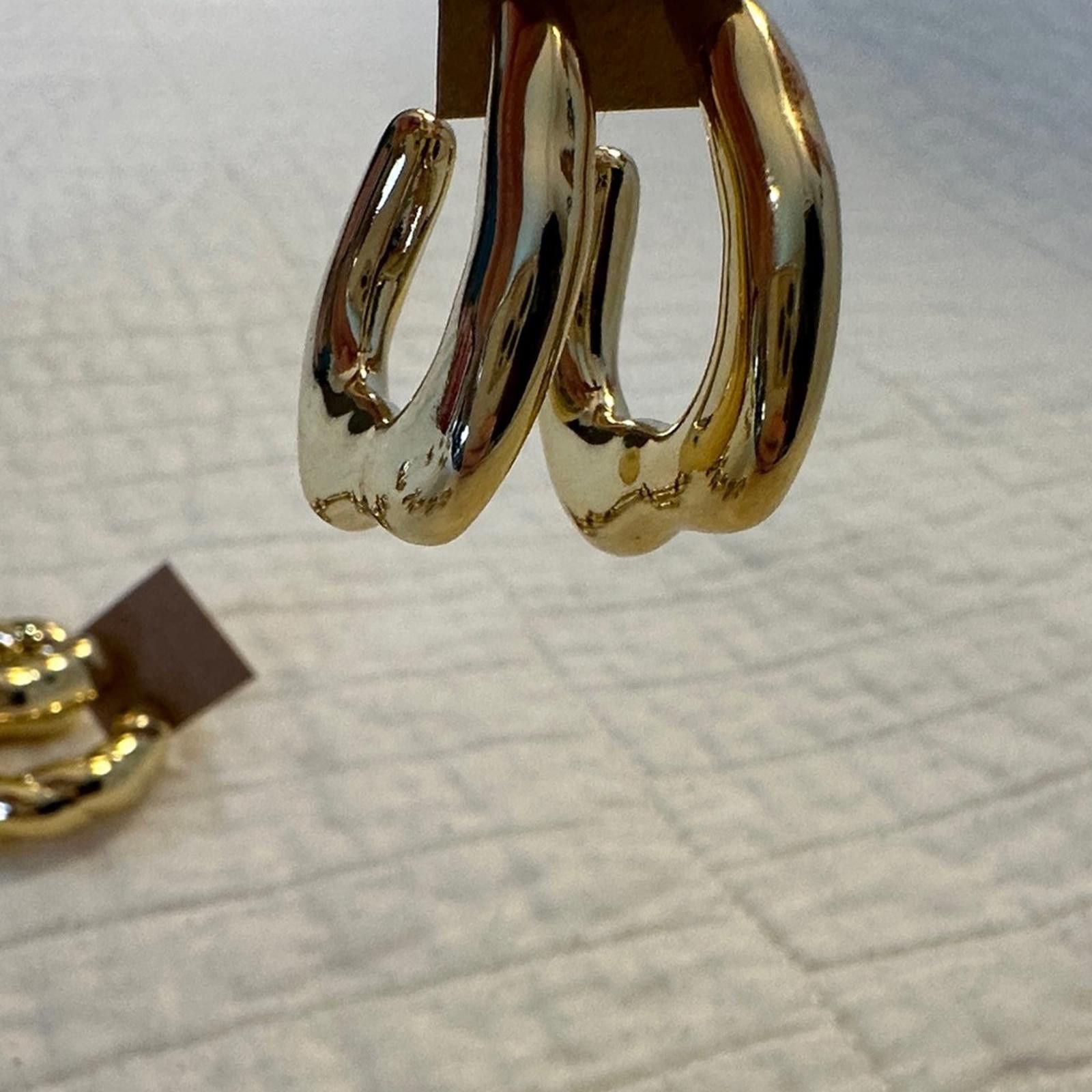 Other Chic Gold-Tone Textured Fashion Hoop Earrings Set of 5 Size ONE SIZE - 5 Thumbnail