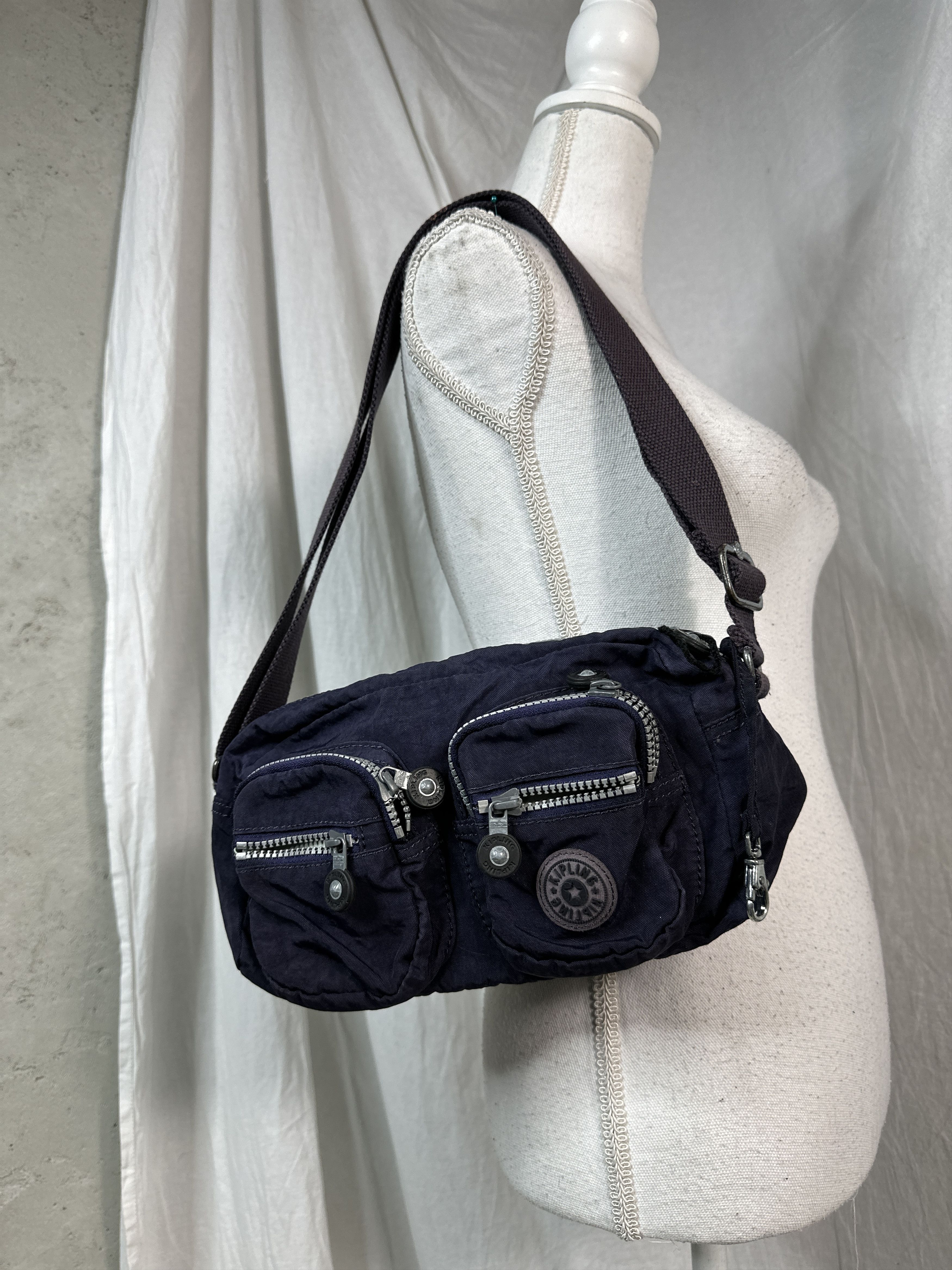 Vintage Vintage Kipling Y2K Bag Size ONE SIZE - 1 Thumbnail