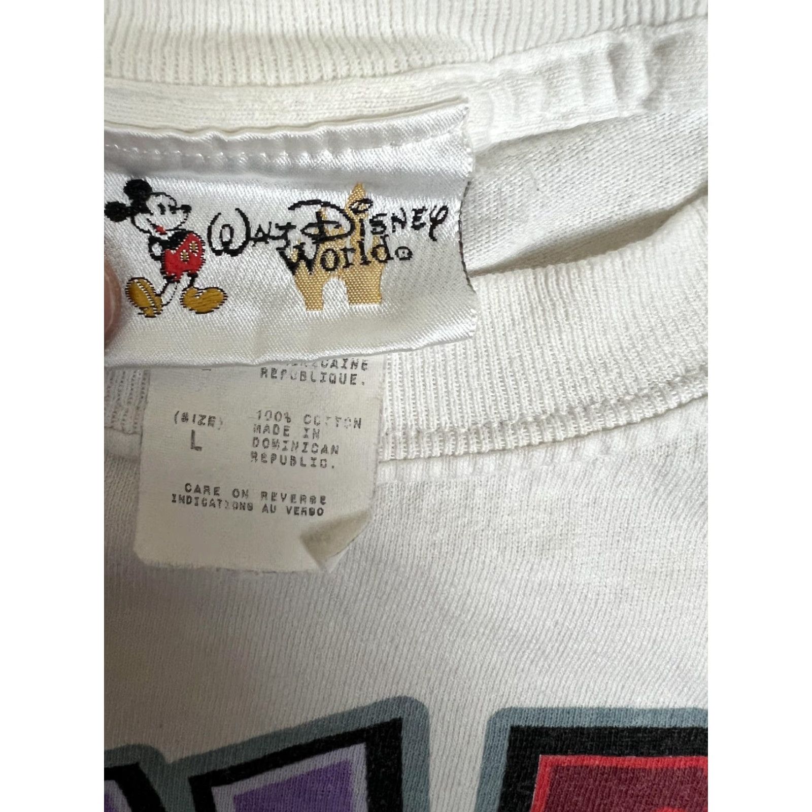 Disney VINTAGE Disney T-Shirt Minnie Mouse White Large Mens Crew Neck Graphic Print 90s Souvenir Shirt Size US L / EU 52-54 / 3 - 4 Thumbnail