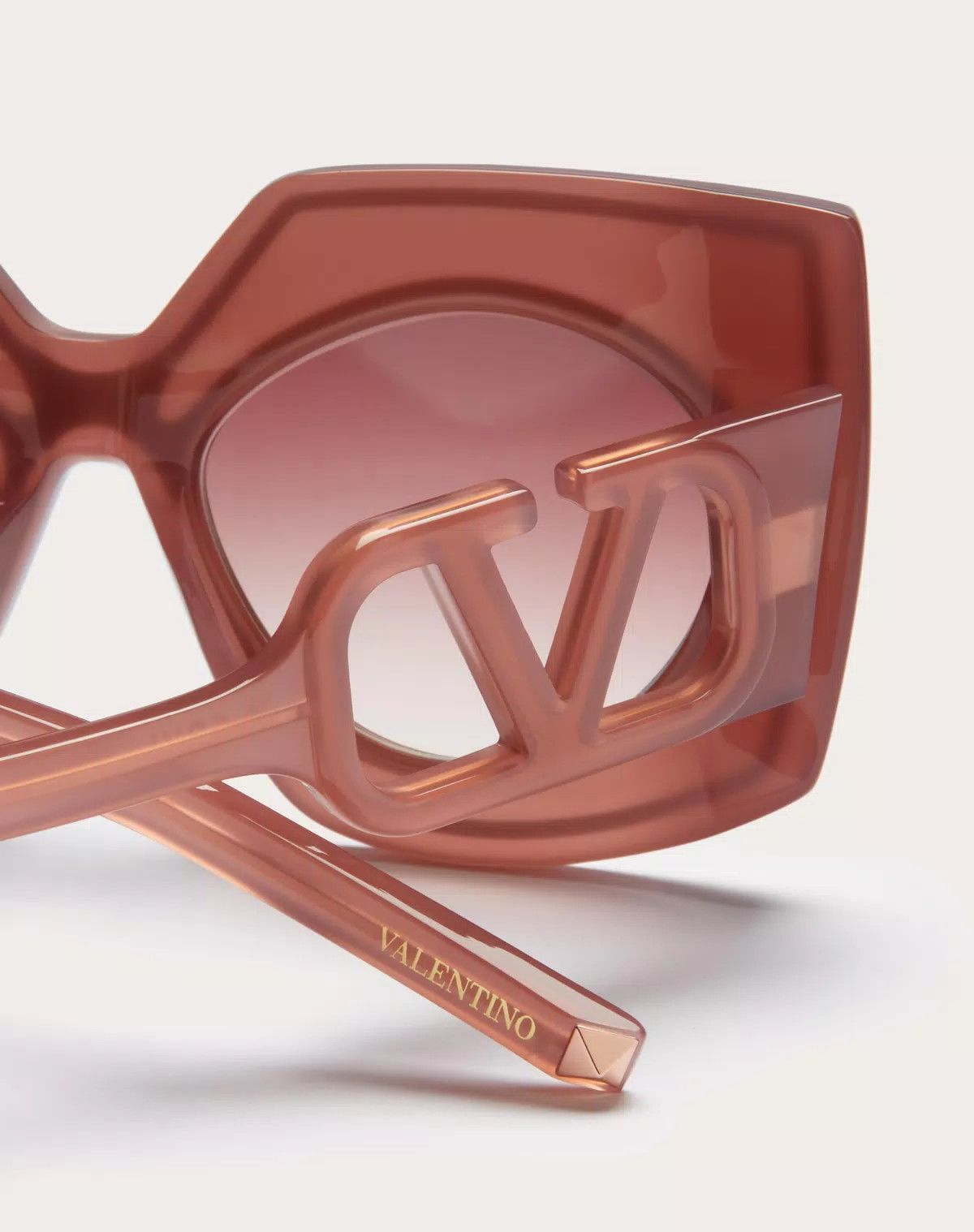 Valentino oc11z0725 Size: 53/ Squared Acetate Frame in Rose Pink Size ONE SIZE - 4 Thumbnail