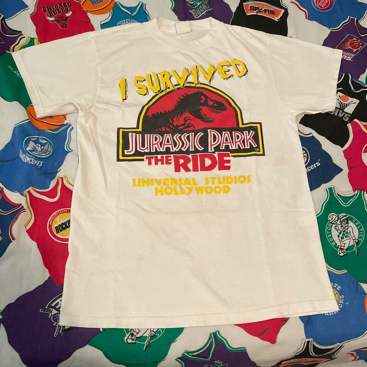 Universal Studios × Vintage Vintage 1996 Jurassic Park The Ride Universal Studios Tee Size US M / EU 48-50 / 2 - 1 Thumbnail