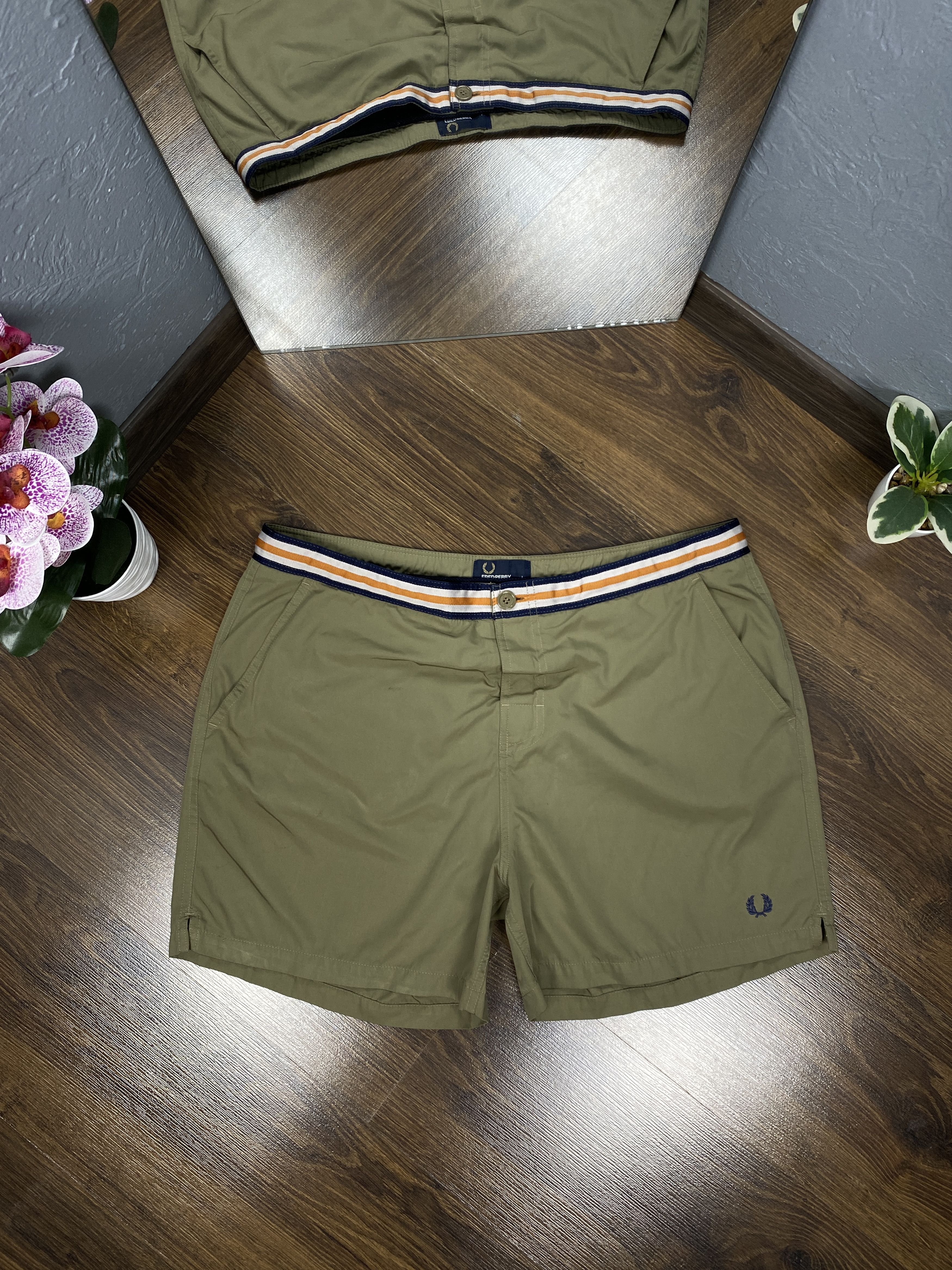 Fred Perry × Vintage Fred Perry Vintage Mens Tennis Shorts y2k Size US 34 / EU 50 - 1 Thumbnail