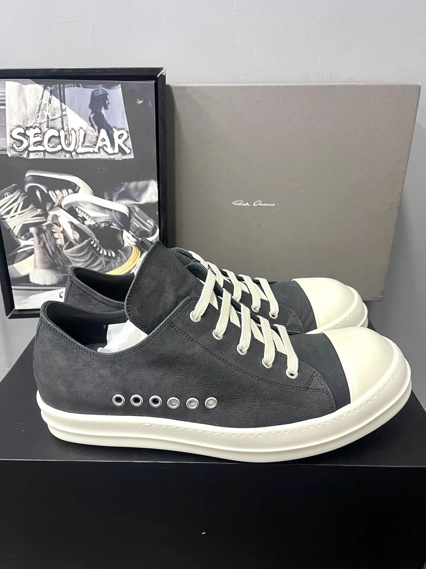 Rick Owens Rick Owens 26SS Mainline Low-Top Converse-Style Sneakers K34 Size US 7 / EU 40 - 7 Thumbnail