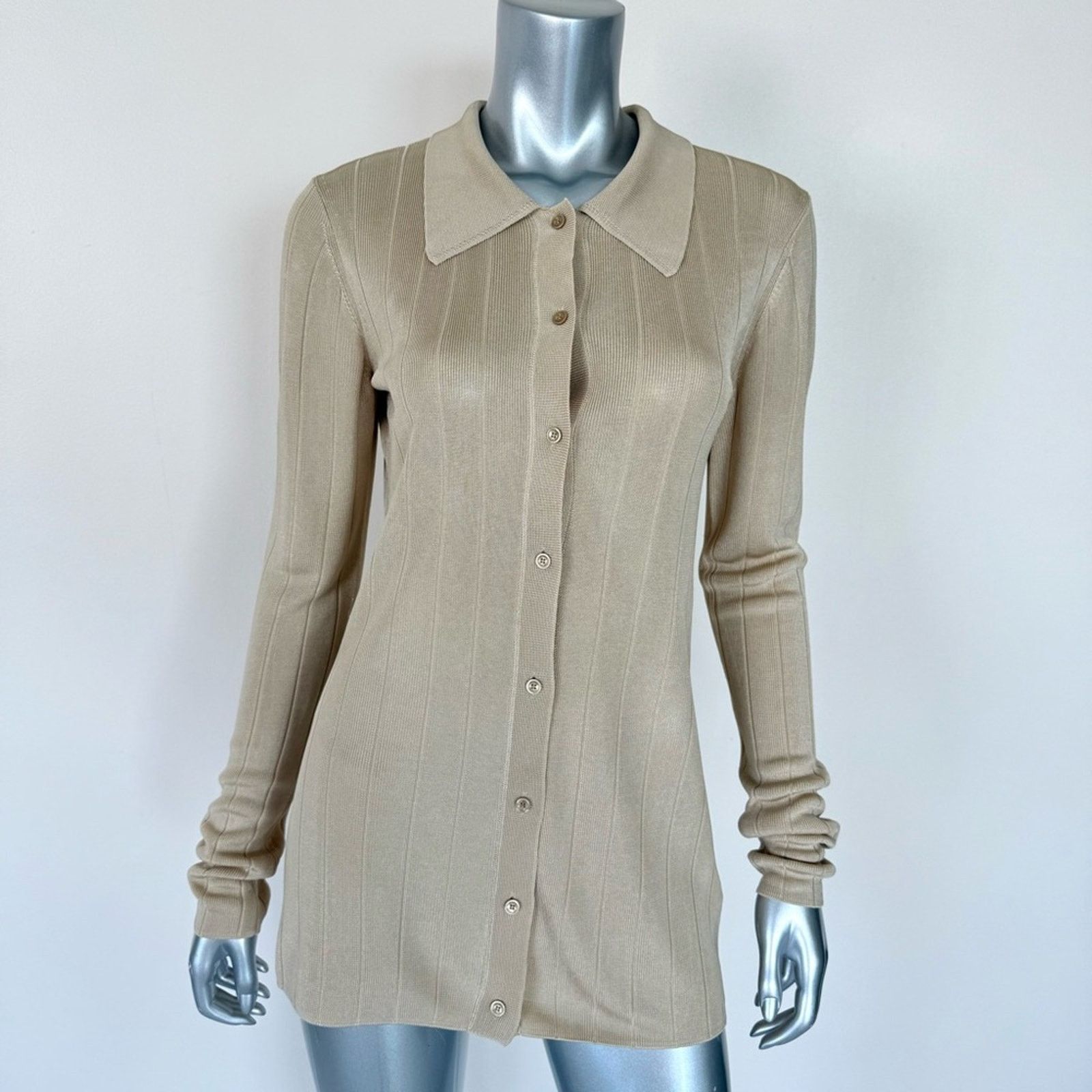 St. John St.John women beige cardigan size M Authentic Retail 750$ Size M / US 6-8 / IT 42-44 - 1 Thumbnail