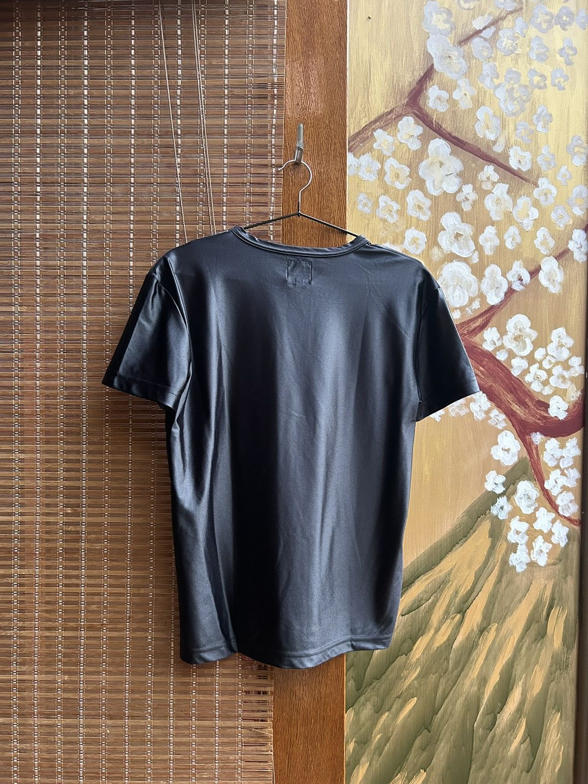 Energie Y2K Energie by Miss Sixty Silky Jersey V-Neck T-Shirt Size L / US 10 / IT 46 - 2 Thumbnail