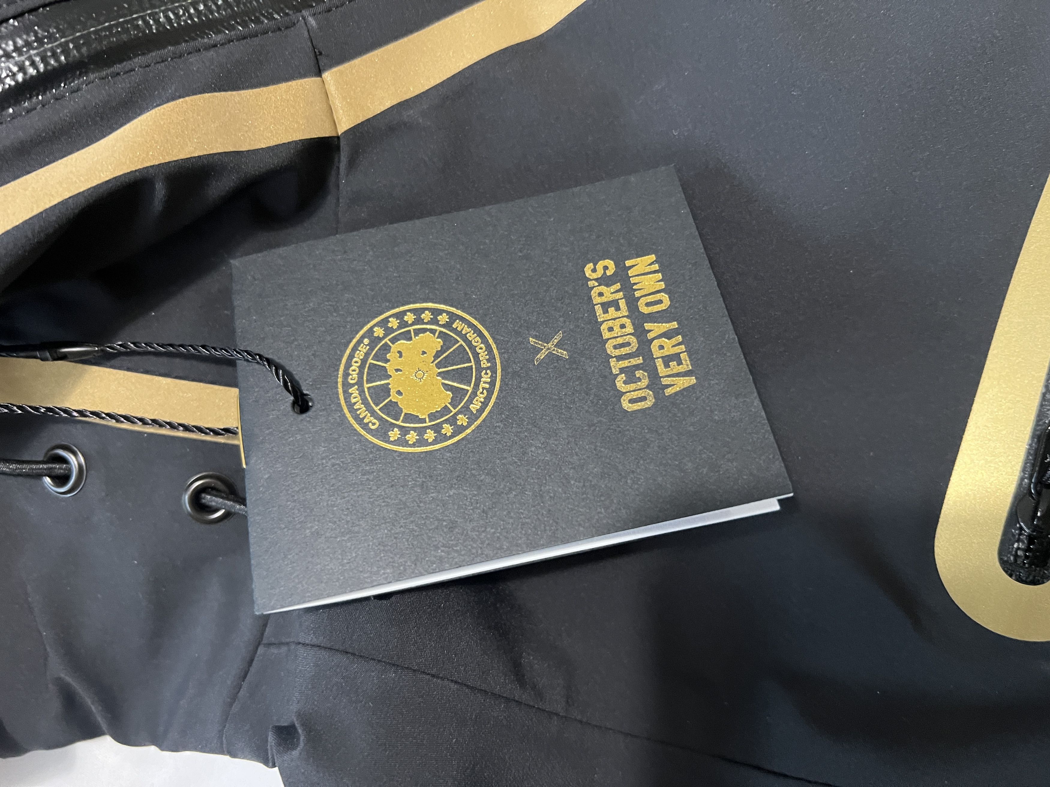 Canada Goose RARE OVO x Canada Goose Timber Shell Jacket Reflective Gold Size US L / EU 52-54 / 3 - 14 Thumbnail