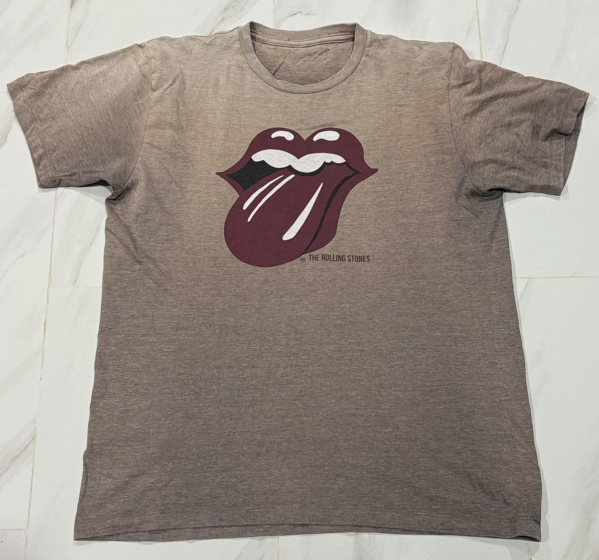 Band Tees Thrashed The Rolling Stone Band Sun Faded Tee Size US L / EU 52-54 / 3 - 1 Thumbnail