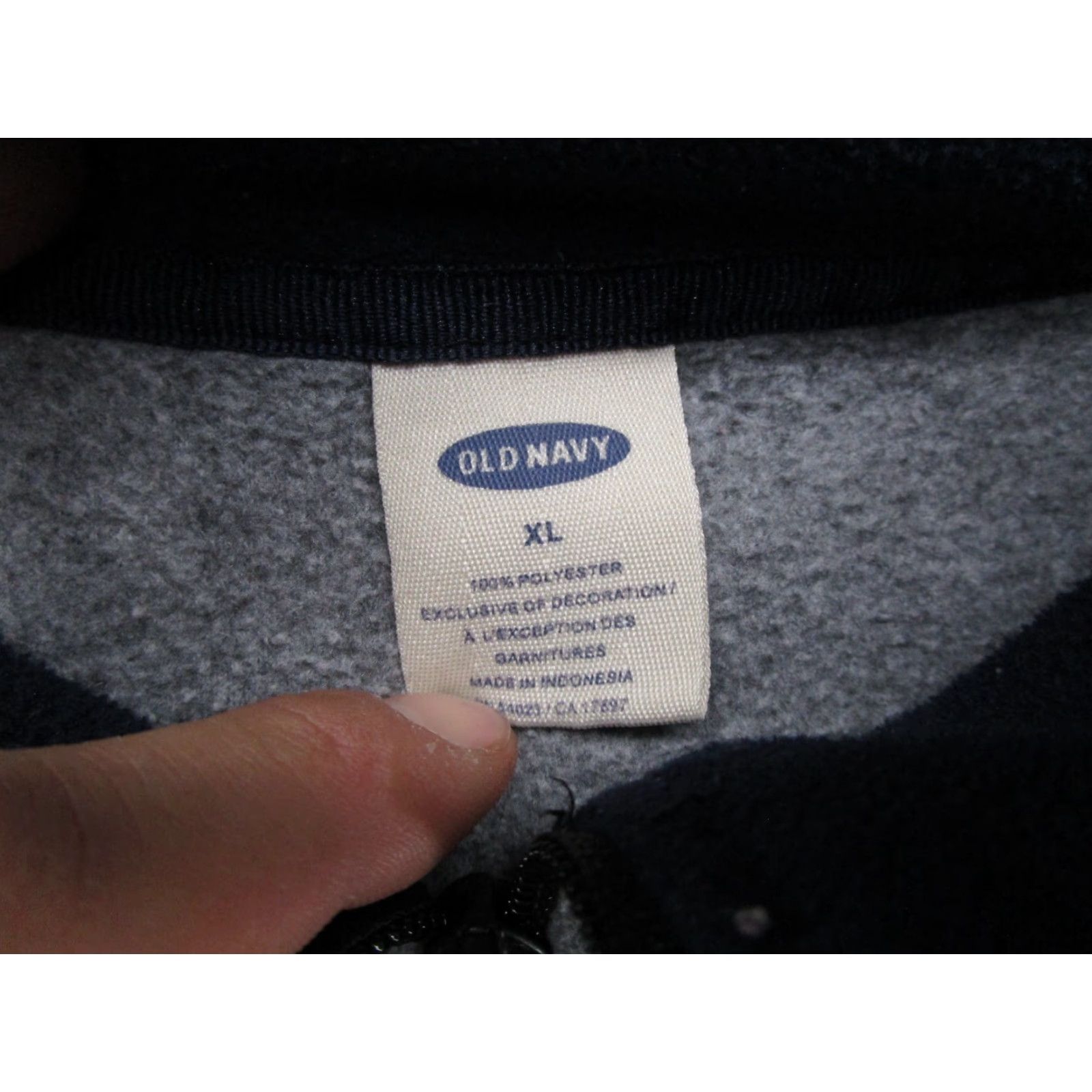Old Navy Old Navy Sweater Mens 1/4 Zip Pullover Fleece Gray Logo XL Vintage N/A Size US XL / EU 56 / 4 - 3 Thumbnail