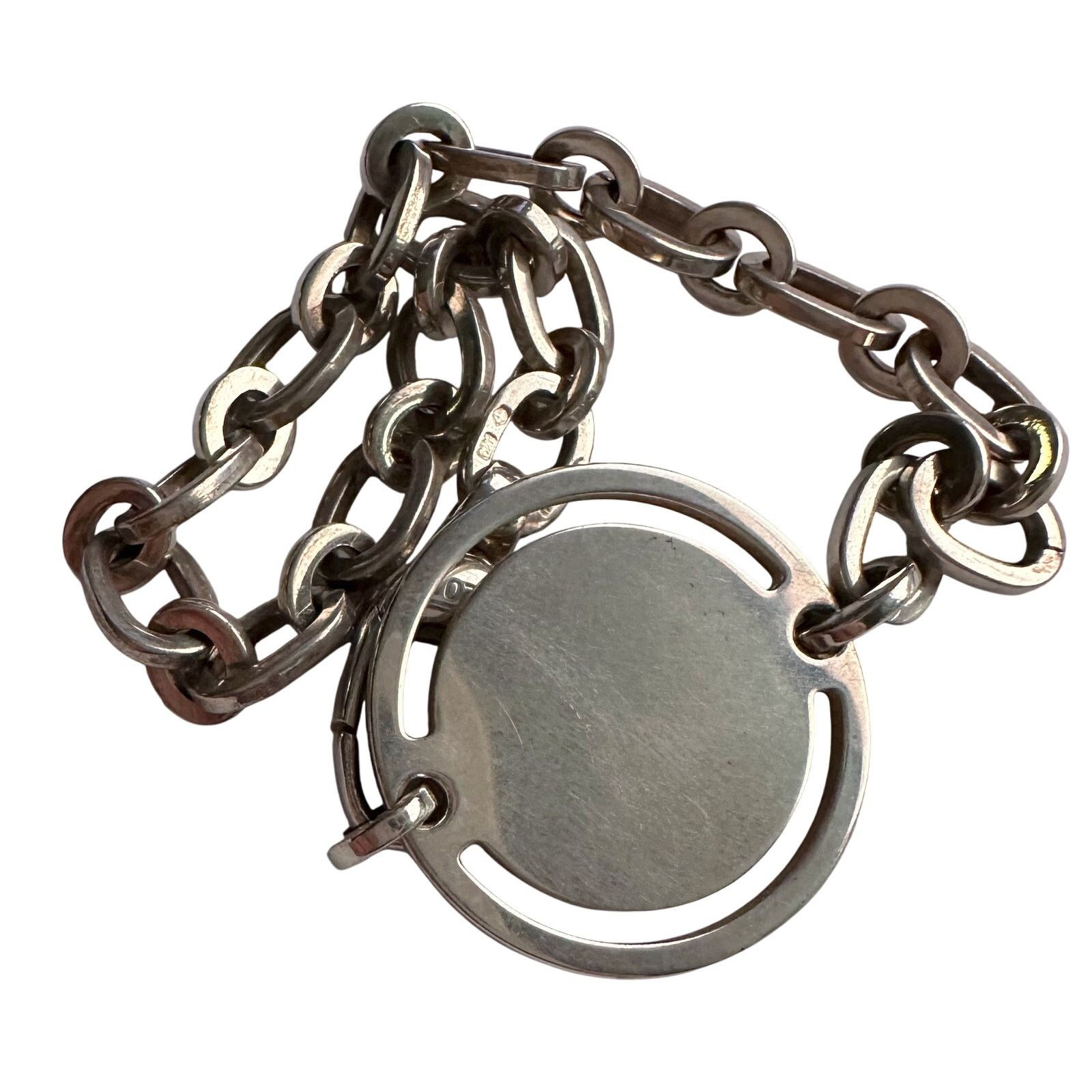Gucci Gucci Circle Disc Plate Bracelet in Box with Dust Bag Size ONE SIZE - 8 Thumbnail