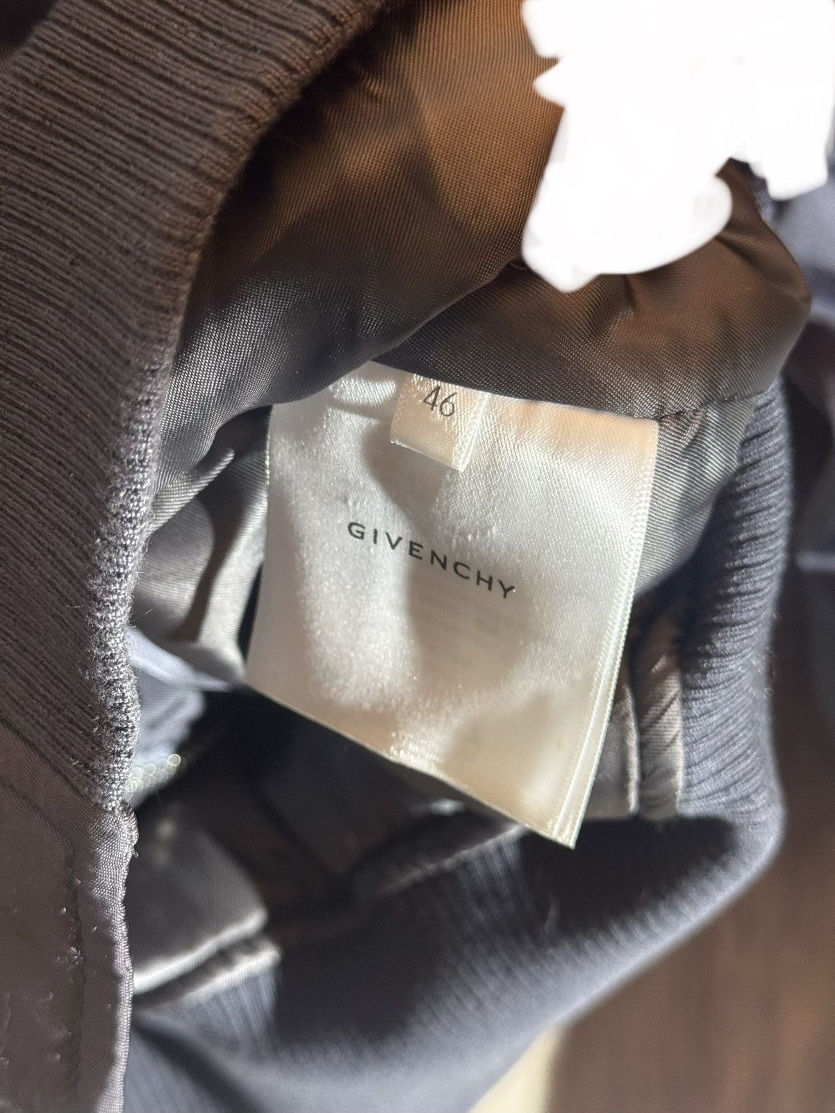 Givenchy Givenchy by MMW fw22 46 men grey stin bomber jacket Size US S / EU 44-46 / 1 - 4 Thumbnail