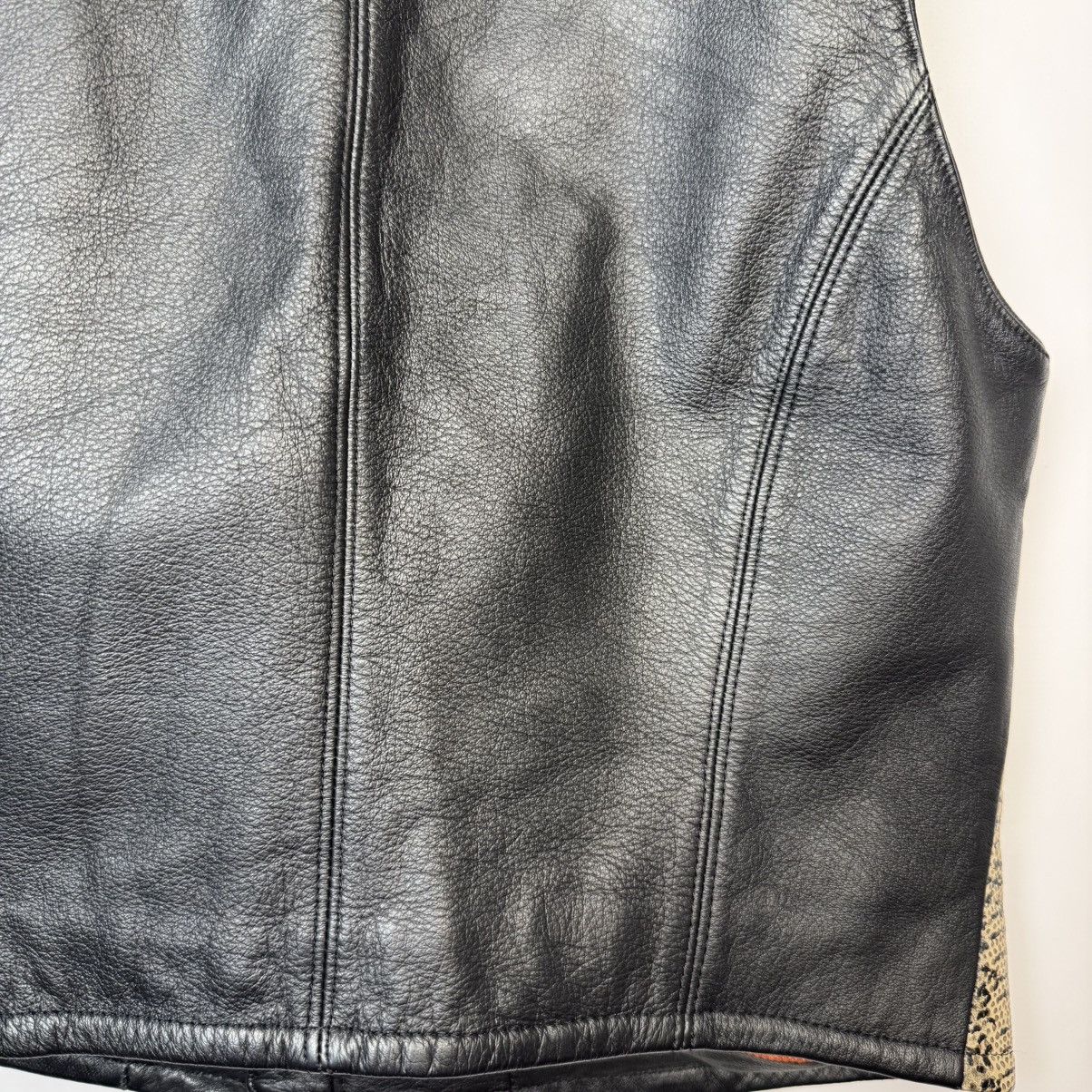 Harley Davidson Harley Davidson Motorcycle Leather Vest Vintage Sz S Women Size S / US 4 / IT 40 - 20 Thumbnail