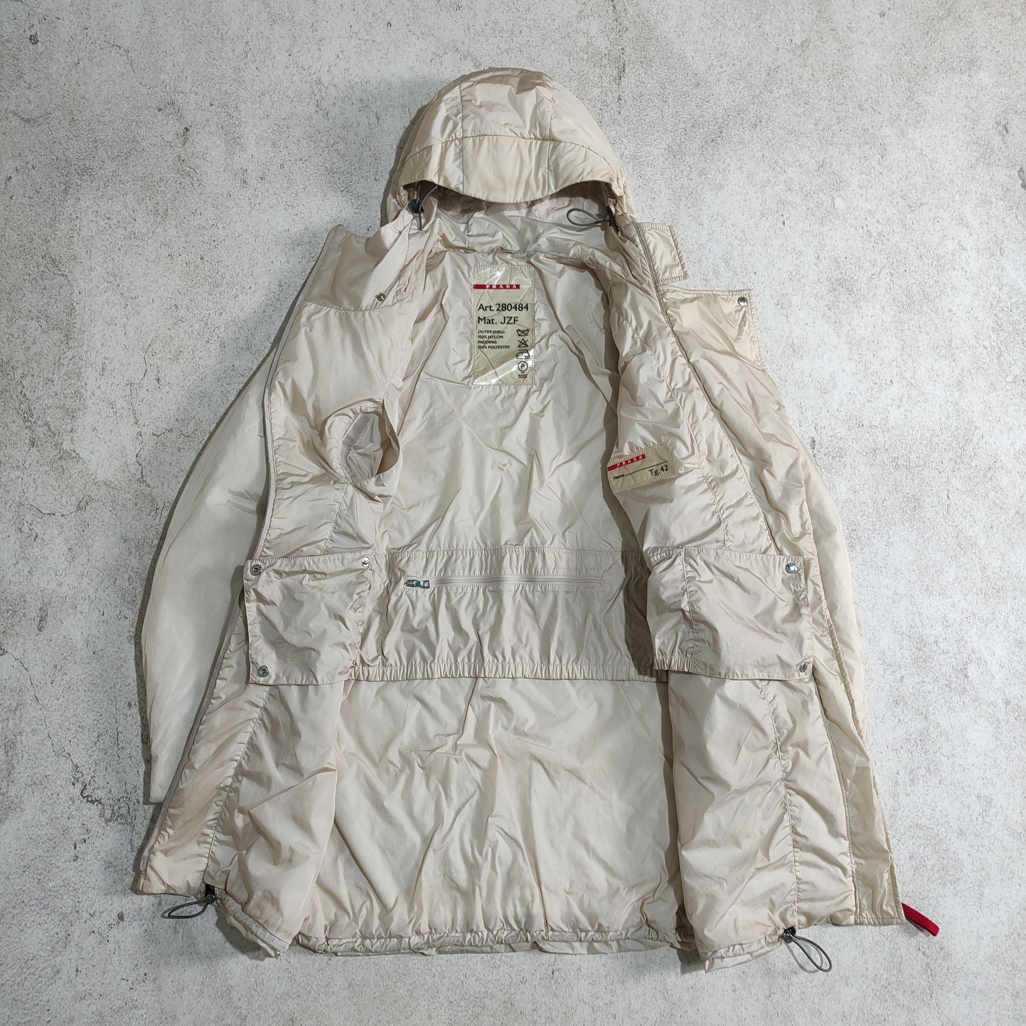 Prada SOLD OUT!! Prada sport asymmetric Jacket Gorpcore Size US M / EU 48-50 / 2 - 5 Thumbnail