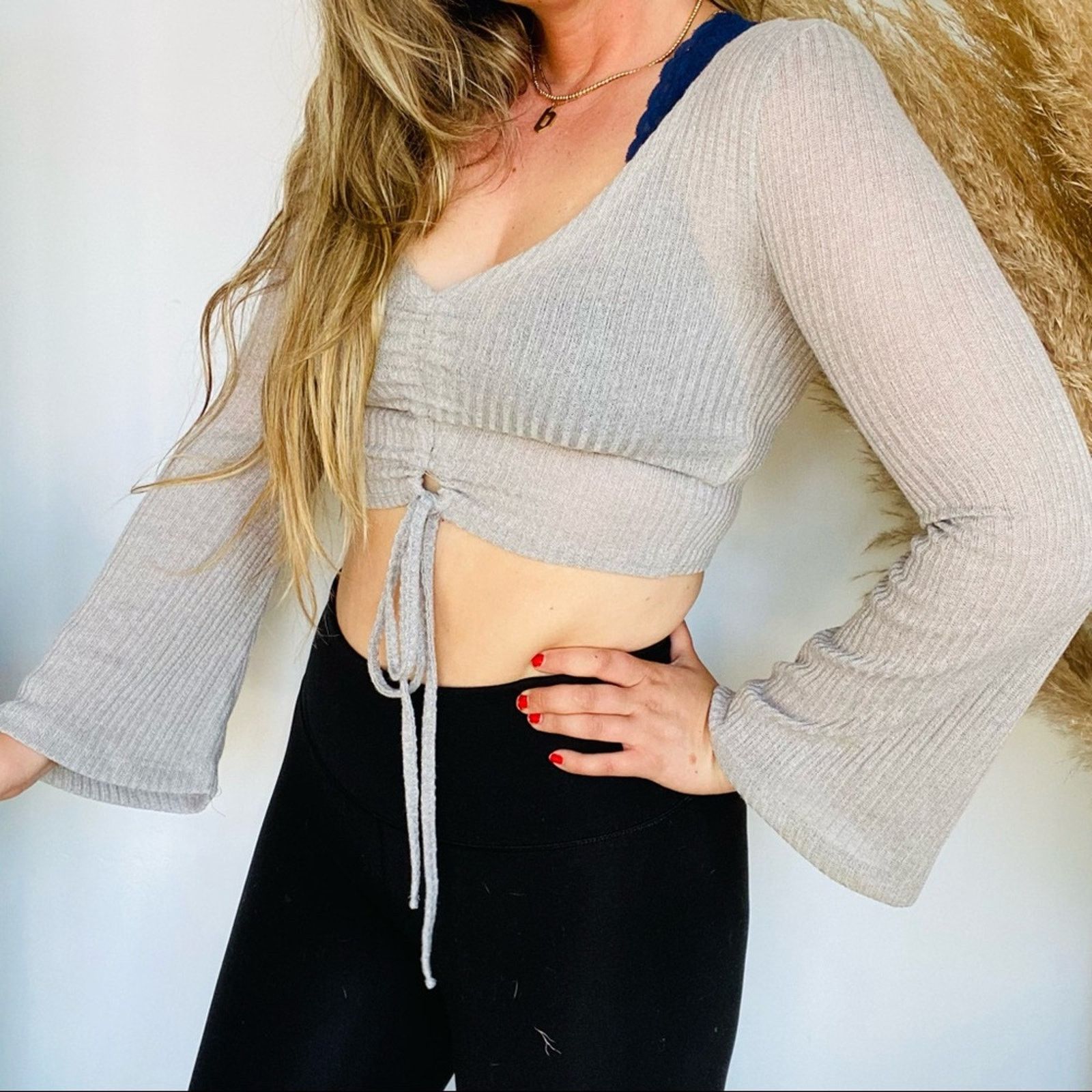 Shein SHEIN Grey Bell Sleeve Mini Crop Top Tie Front VNeck Sweater Size S / US 4 / IT 40 - 1 Thumbnail