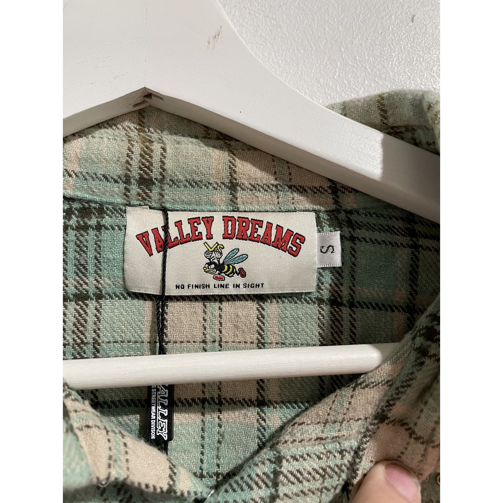 Vale VALE FOREVER LITTLE GEMS FLANNEL SIZE SMALL NEW Size US S / EU 44-46 / 1 - 3 Thumbnail