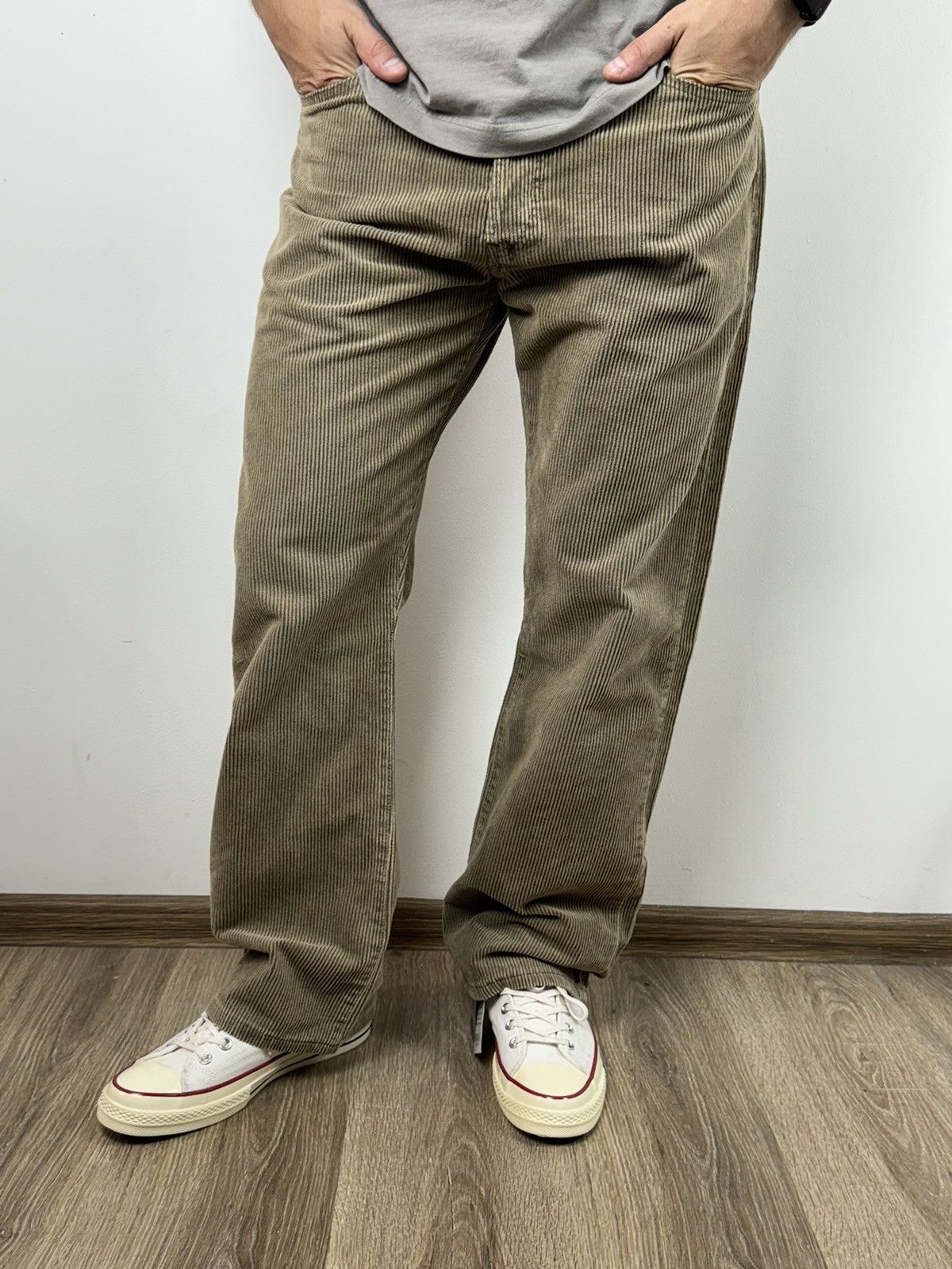 Levi's Men’s New Levi’s Jeans 508 Corduroy Pants size W32L30 Size US 32 / EU 48 - 1 Thumbnail