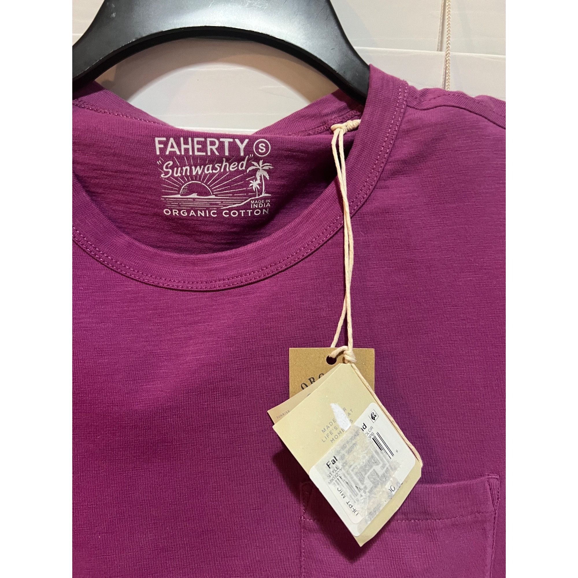 Faherty Faherty Sunwashed T-Shirt NWT - Size S Size US S / EU 44-46 / 1 - 3 Thumbnail