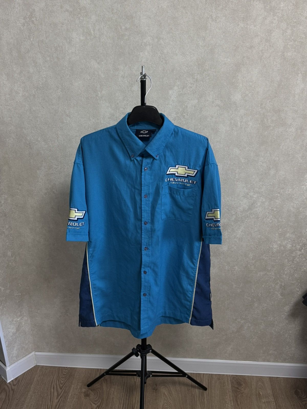 NASCAR × Vintage Vintage Chevrolet racing Y2K tee shirt jacket size L Size US L / EU 52-54 / 3 - 3 Thumbnail