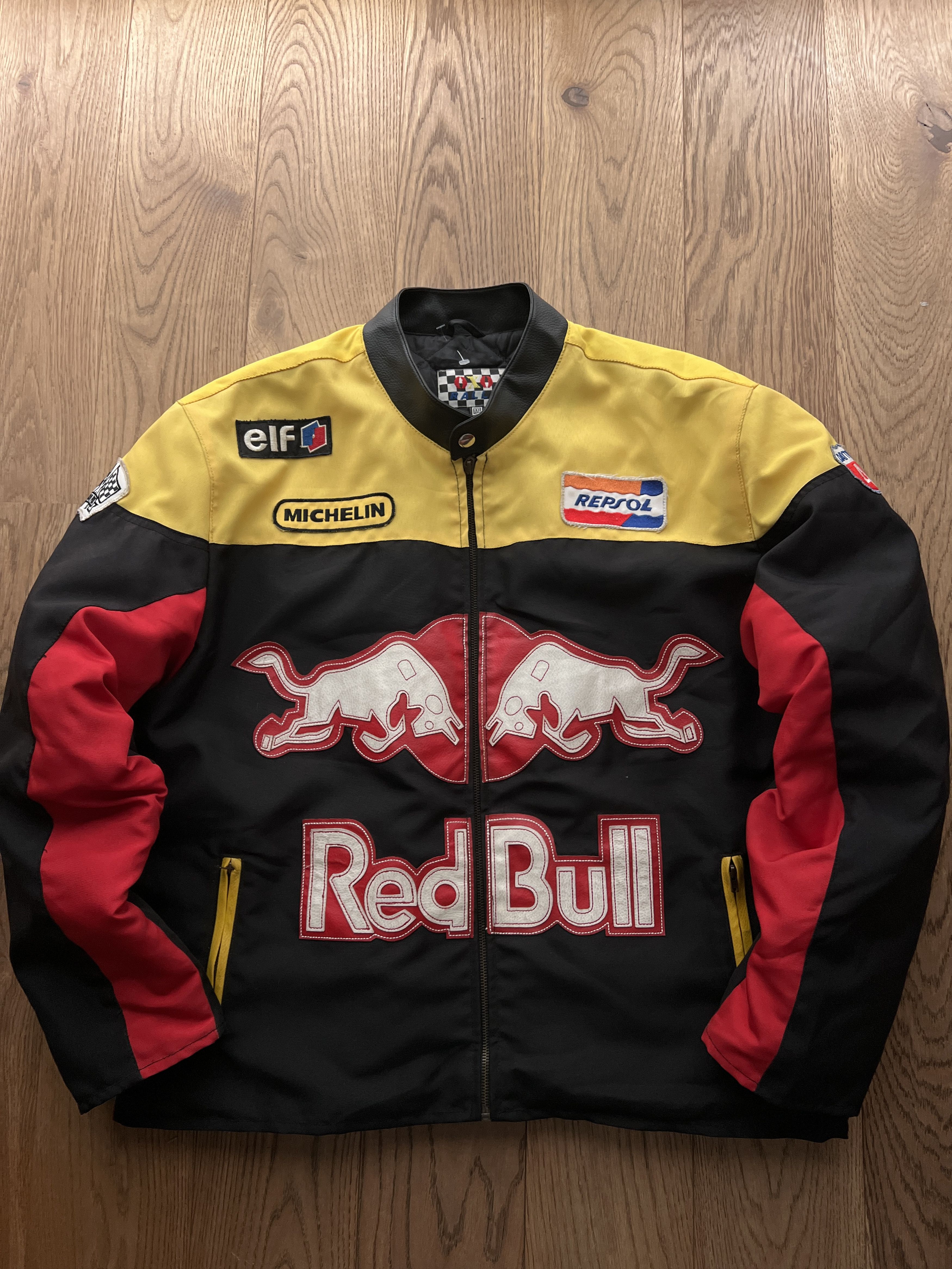 Red Bull CRAZY! Red Bull Vintage 2000s Racing bomber jacket baggy y2k Size US L / EU 52-54 / 3 - 8 Thumbnail