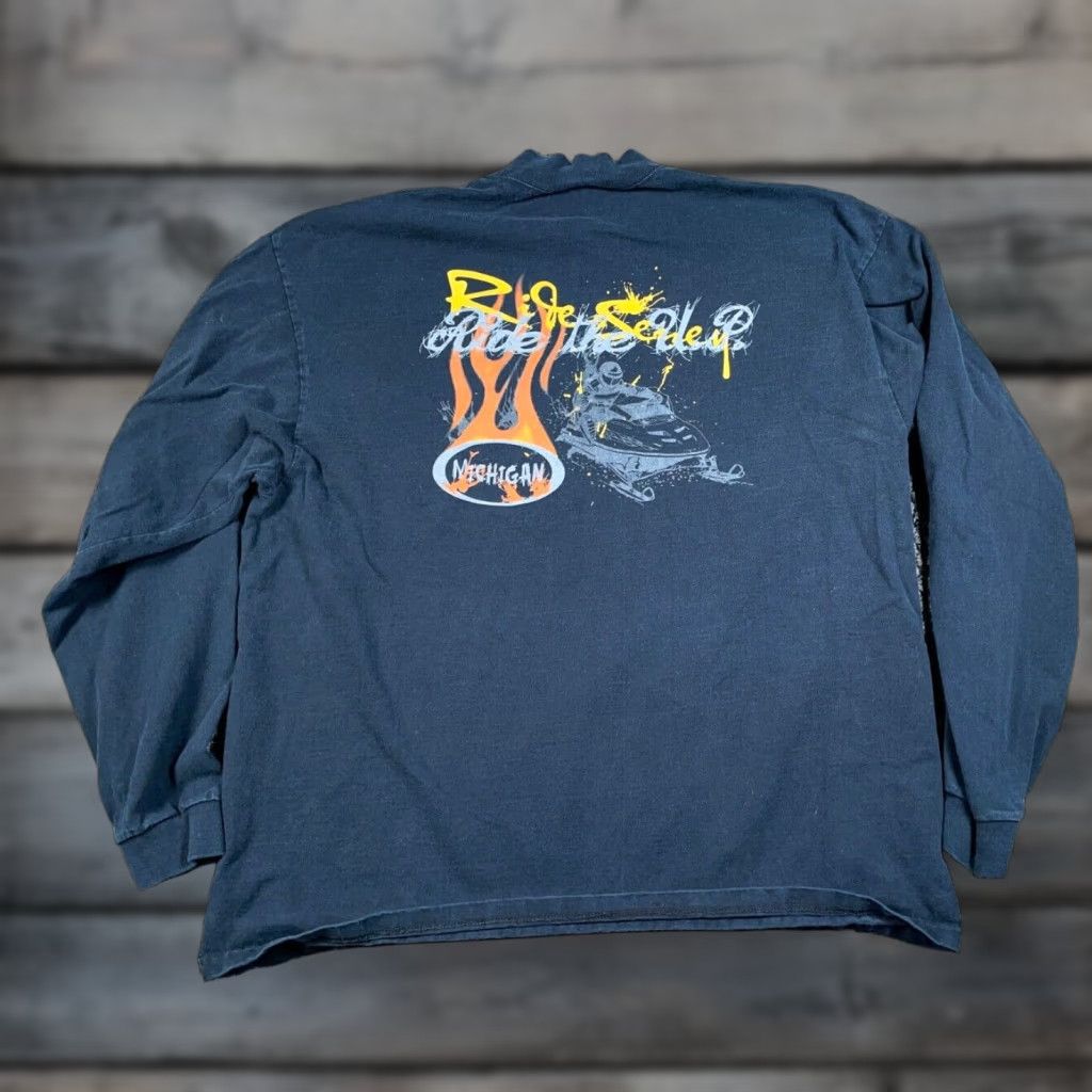 Anvil VINTAGE Anvil Michigan Ride Seney Snowmobile Long Sleeve T-Shirt Adult XL Black Graphic Print Retro Mens Size US XL / EU 56 / 4 - 1 Thumbnail