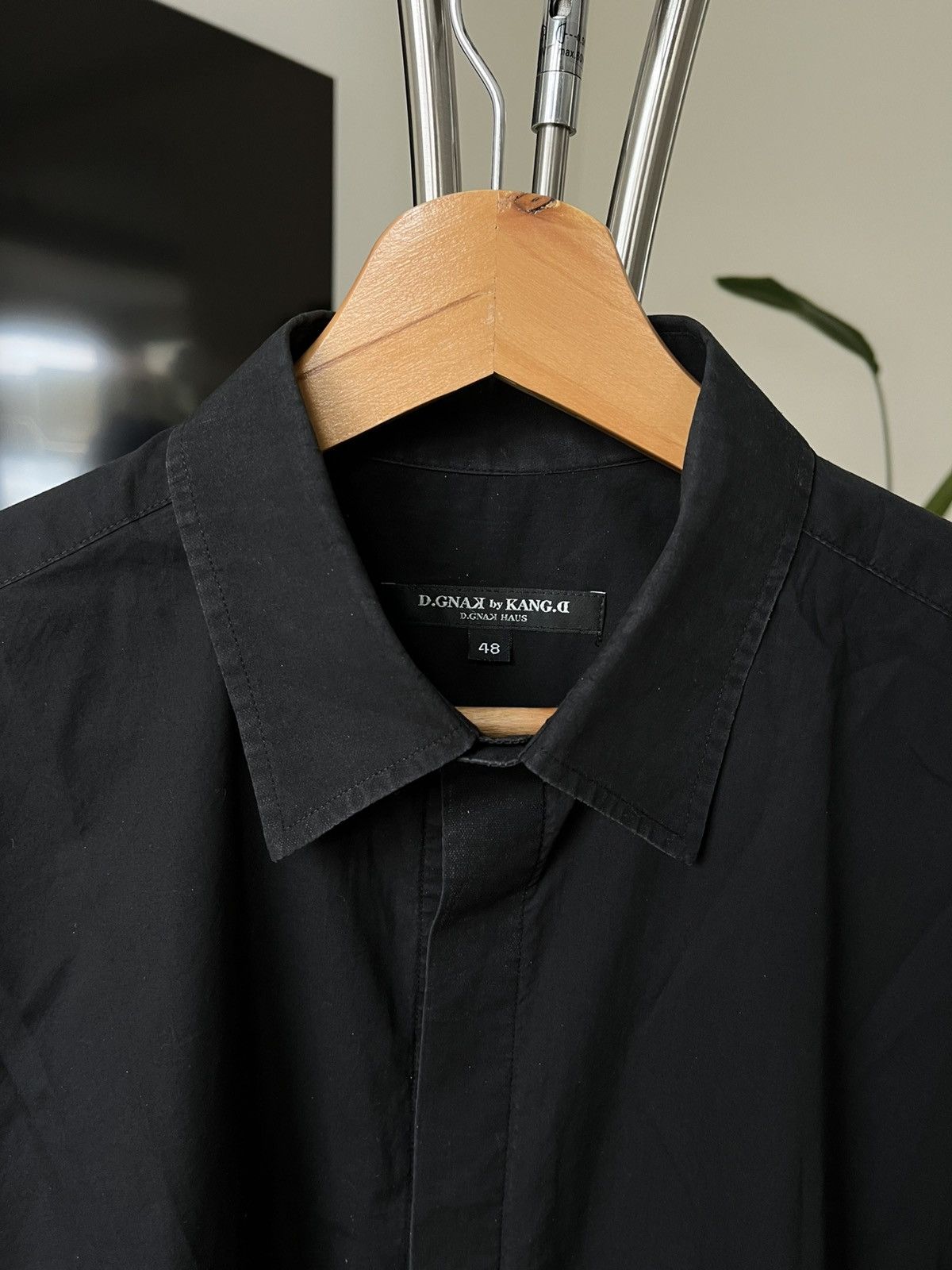 D.Gnak By Kang.D D.Gnak by Kang.G black shirt with button-up on back Size US S / EU 44-46 / 1 - 4 Thumbnail
