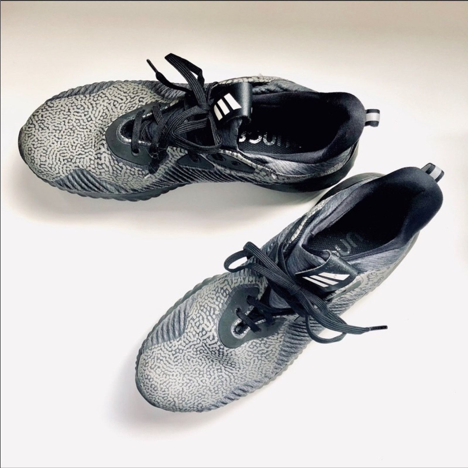 Adidas ADIDAS Alphabounce Grey Black Printed Running Sneakers Shoes Size US 9.5 / IT 39.5 - 2 Thumbnail