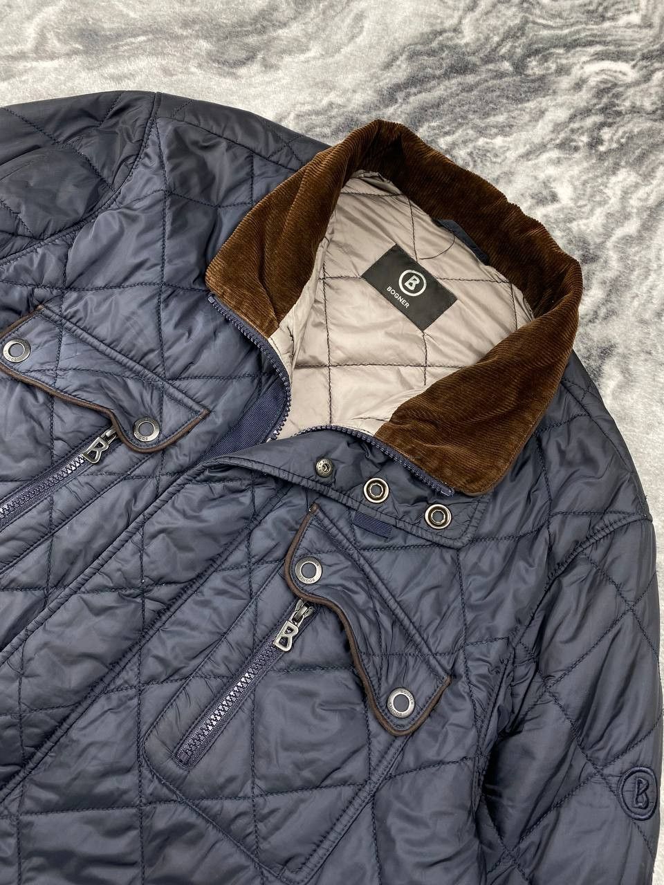 Bogner Bogner Quilted Down Jacket Corduroy Collar Size US L / EU 52-54 / 3 - 2 Thumbnail