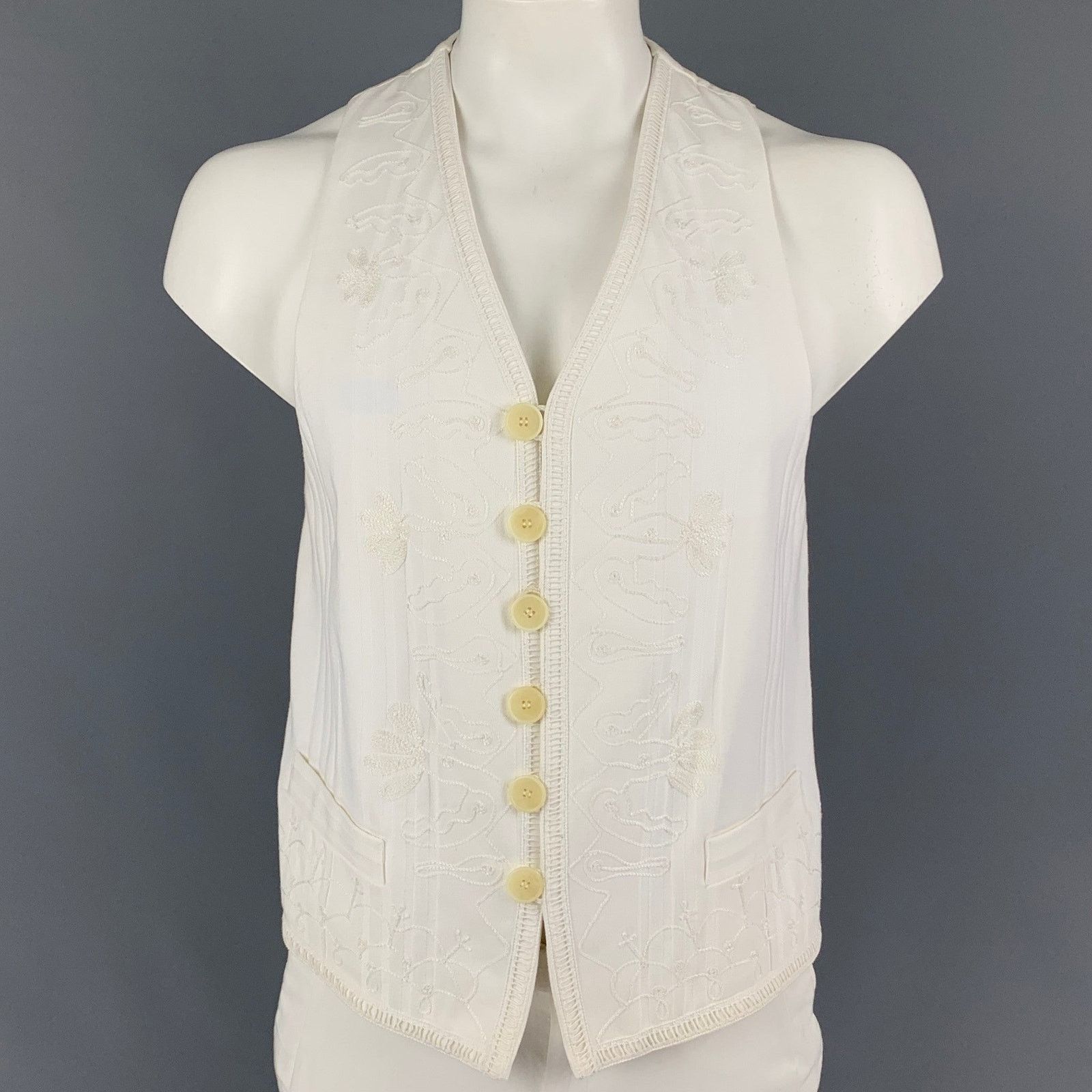 Size 42 White Embroidery Cotton Buttoned Vest