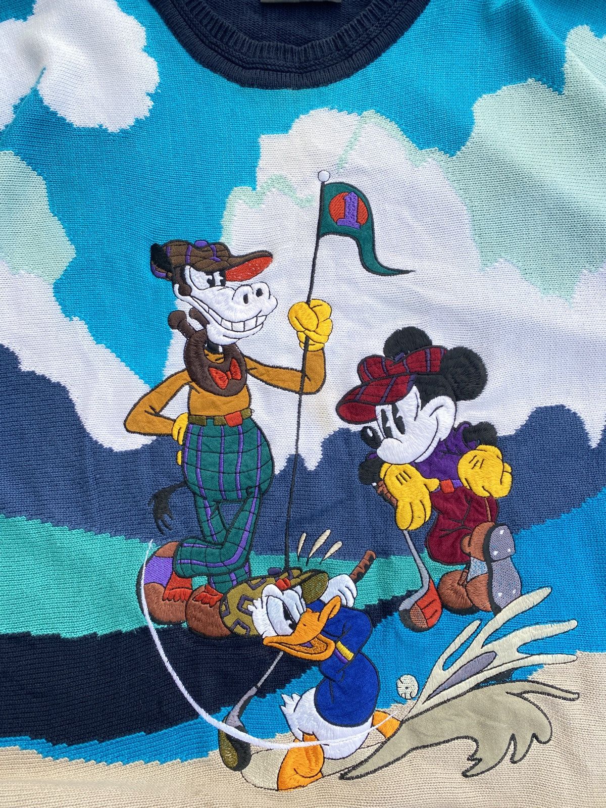 Disney Vintage Disney vintage Sweater Size US XL / EU 56 / 4 - 6 Thumbnail