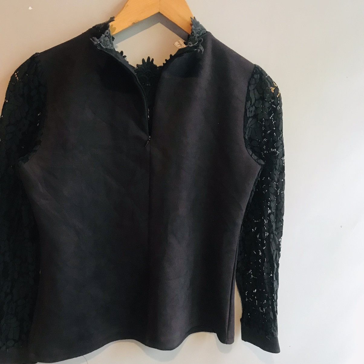 Seditionaries Floral Lace Upper Black Suede Top Size M / US 6-8 / IT 42-44 - 9 Thumbnail