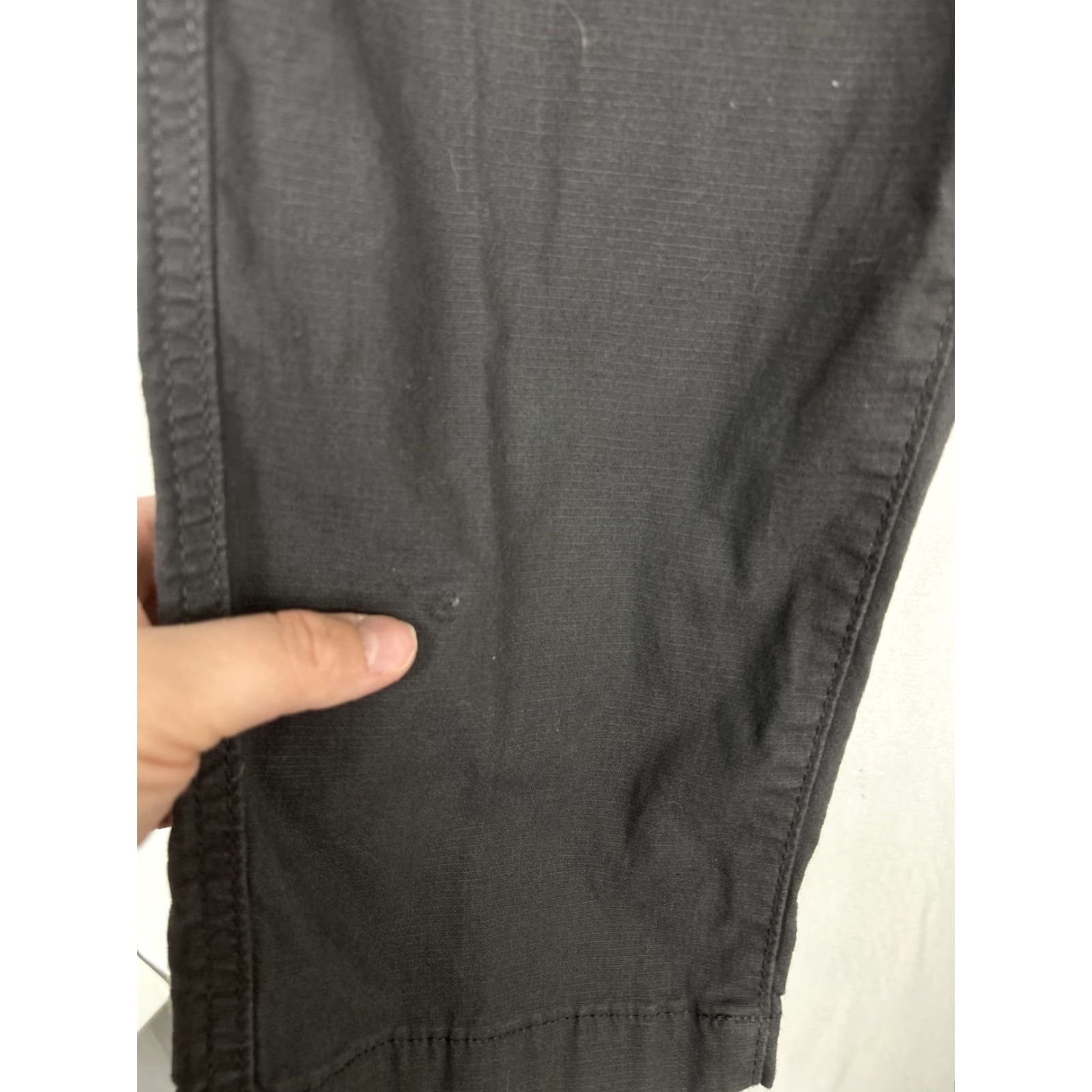 Eddie Bauer VINTAGE Eddie Bauer Pants Hiking 32x32 Gray Cotton Spandex Elastic Waist Men 32 Inseam Outdoor Stains Size US 32 / EU 48 - 3 Thumbnail