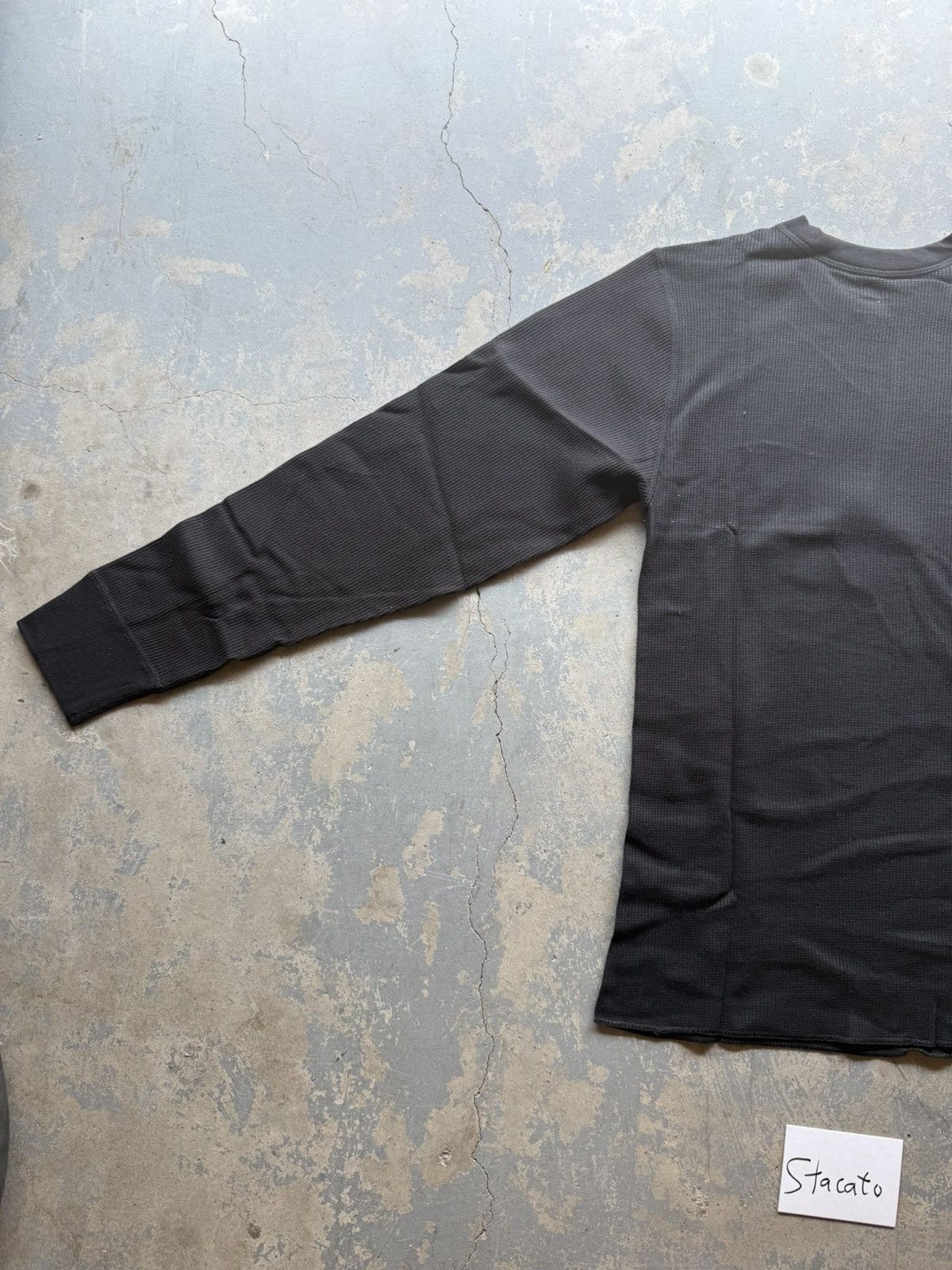 Hanes × Supreme Supreme x Hanes Bone Thermal Crew Black FW21 Size US M / EU 48-50 / 2 - 7 Thumbnail