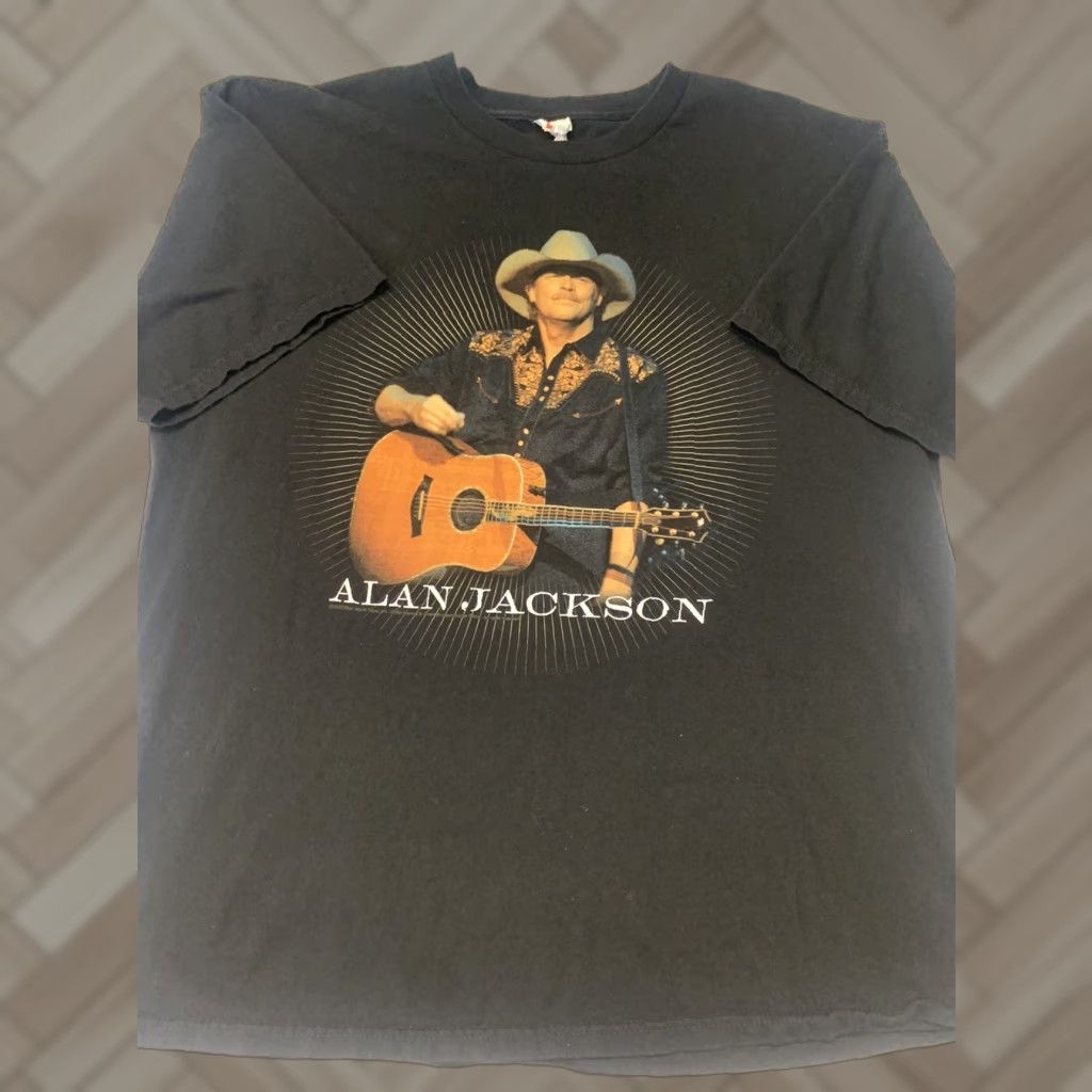 Vintage VINTAGE Alan Jackson Black T-Shirt Country Music Concert XL Men Graphic Tee Short Sleeve 100% Cotton Regular Size XL Mens Black Music Concert Fans Size US XL / EU 56 / 4 - 1 Thumbnail