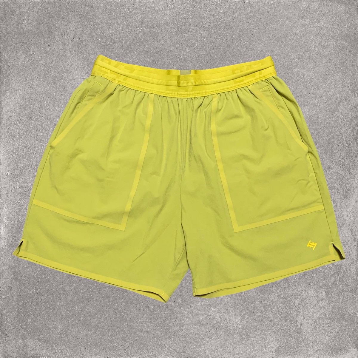 Represent Clo. Represent Medium Shorts 247 Yellow Training Pants Bottoms Size US 32 / EU 48 - 1 Thumbnail