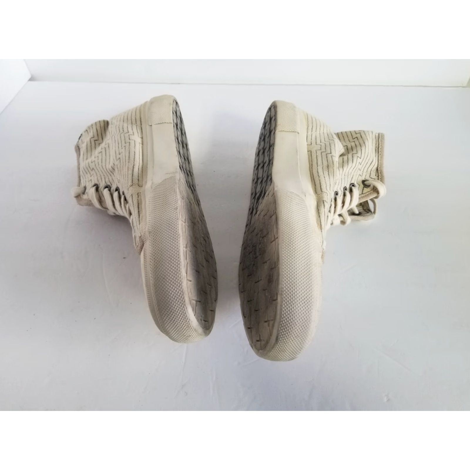 Frye FRYE High Top Sneakers Beige Black Lace Up Men 12 Canvas Athletic Sneaker Rubber Outsole Geometric Pattern Shoes Size US L / EU 52-54 / 3 - 7 Thumbnail