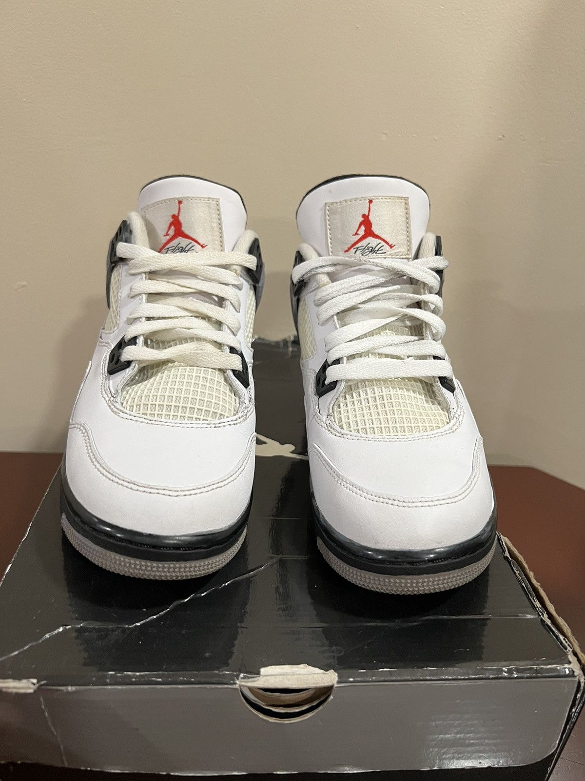 Jordan Brand × Nike Jordan Retro 4 White Cement 2012 Size US 6 / EU 39 - 2 Thumbnail