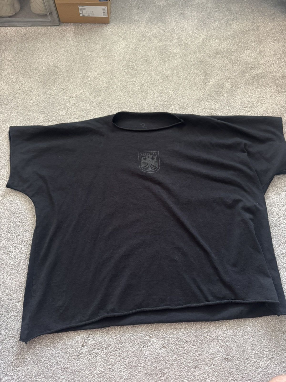 Kanye West Black Vultures Tee Size US XL / EU 56 / 4 - 1 Thumbnail