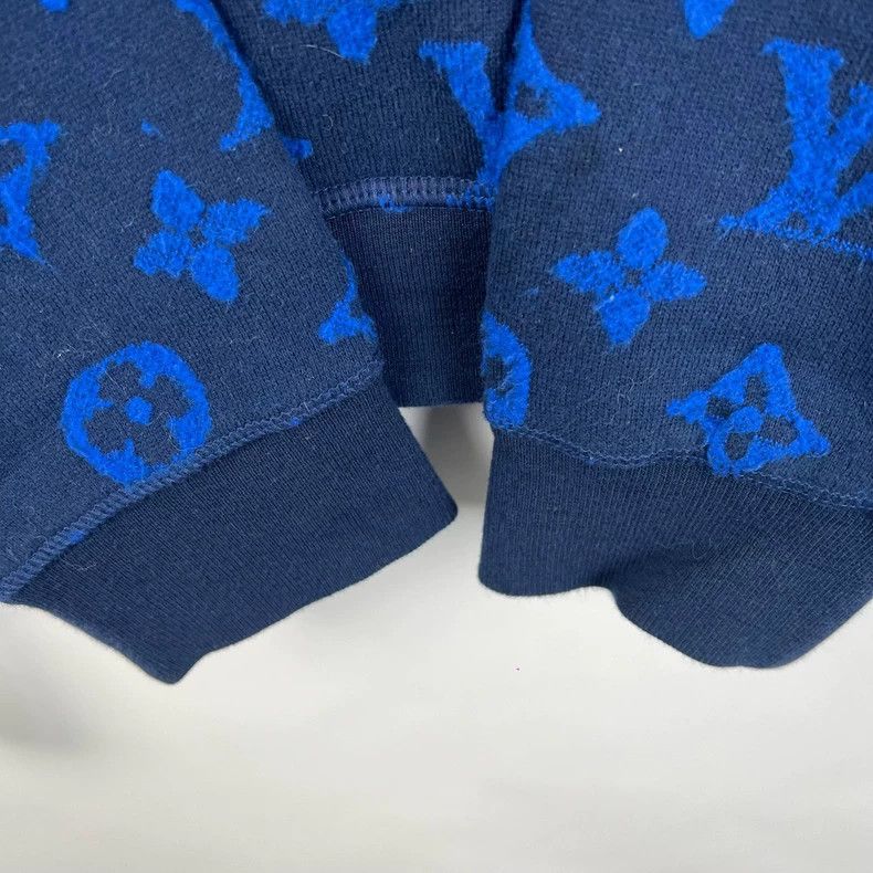 Louis Vuitton Louis Vuitton Blue presbyopic logo flocked sweatshirt Size US L / EU 52-54 / 3 - 6 Thumbnail