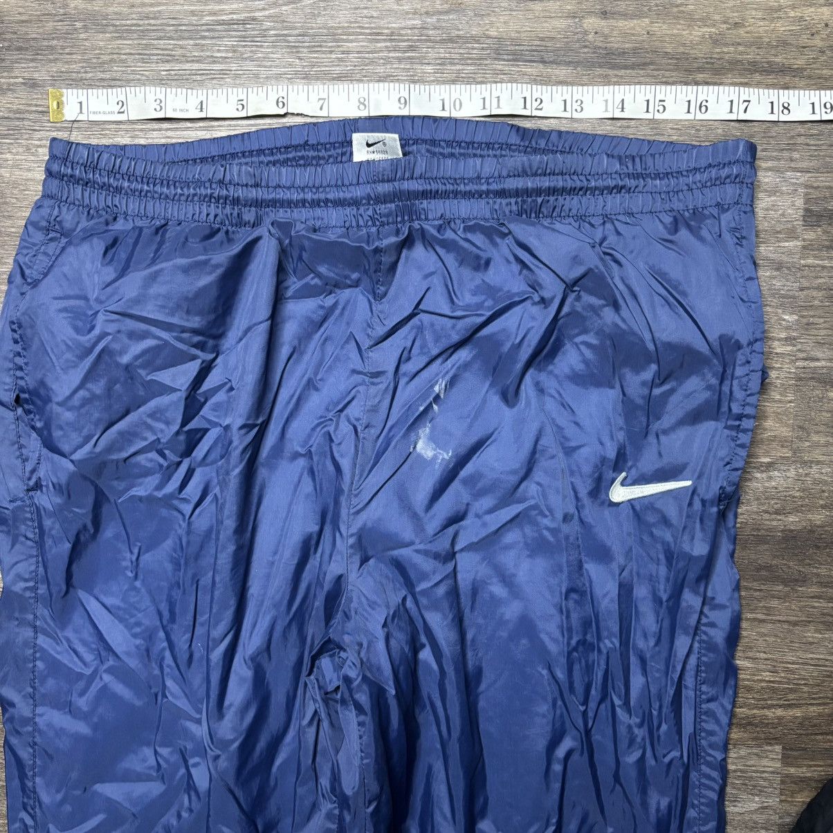 Nike Blue Nike track pants with elastic waistband drawstring Size US 32 / EU 48 - 2 Thumbnail