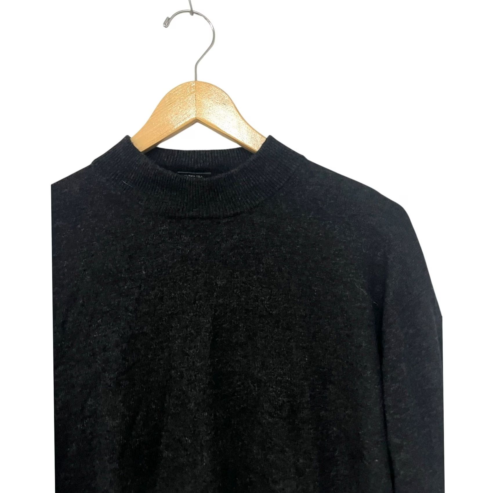 Geoffrey Beene Geoffrey Beene Dark Gray Sweater Crew Neck Pullover Knit Silk Blend Men Large Knit Silk Blend Pullover Crew Neck Geoffrey Beene Mens Large Gray Size US L / EU 52-54 / 3 - 5 Thumbnail