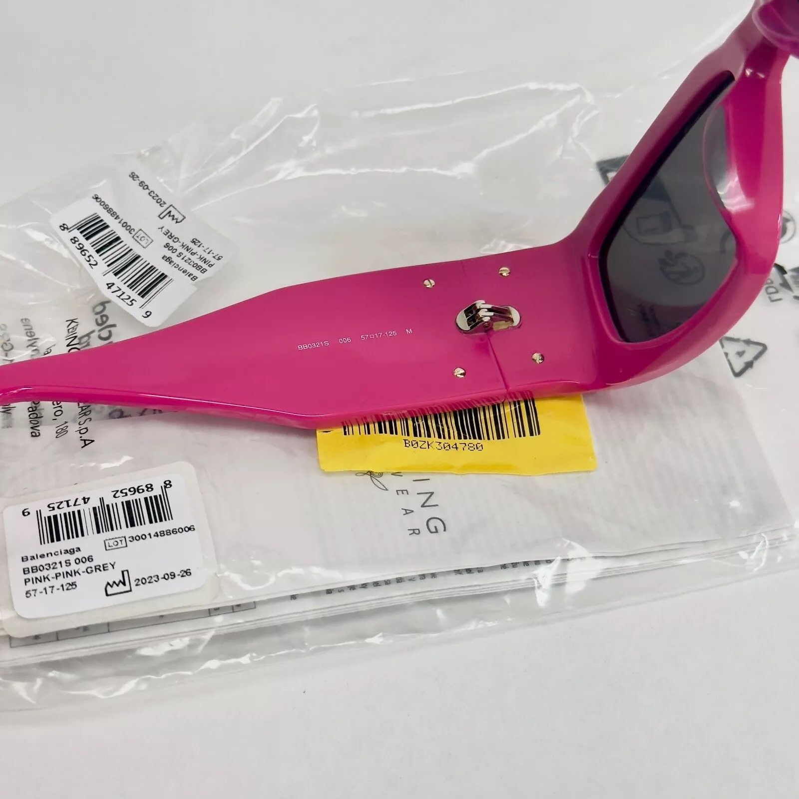 Balenciaga BALENCIAGA BOSSY Cat 0321 Pink Fashion Sunglass BB0321S 006 Size ONE SIZE - 7 Thumbnail