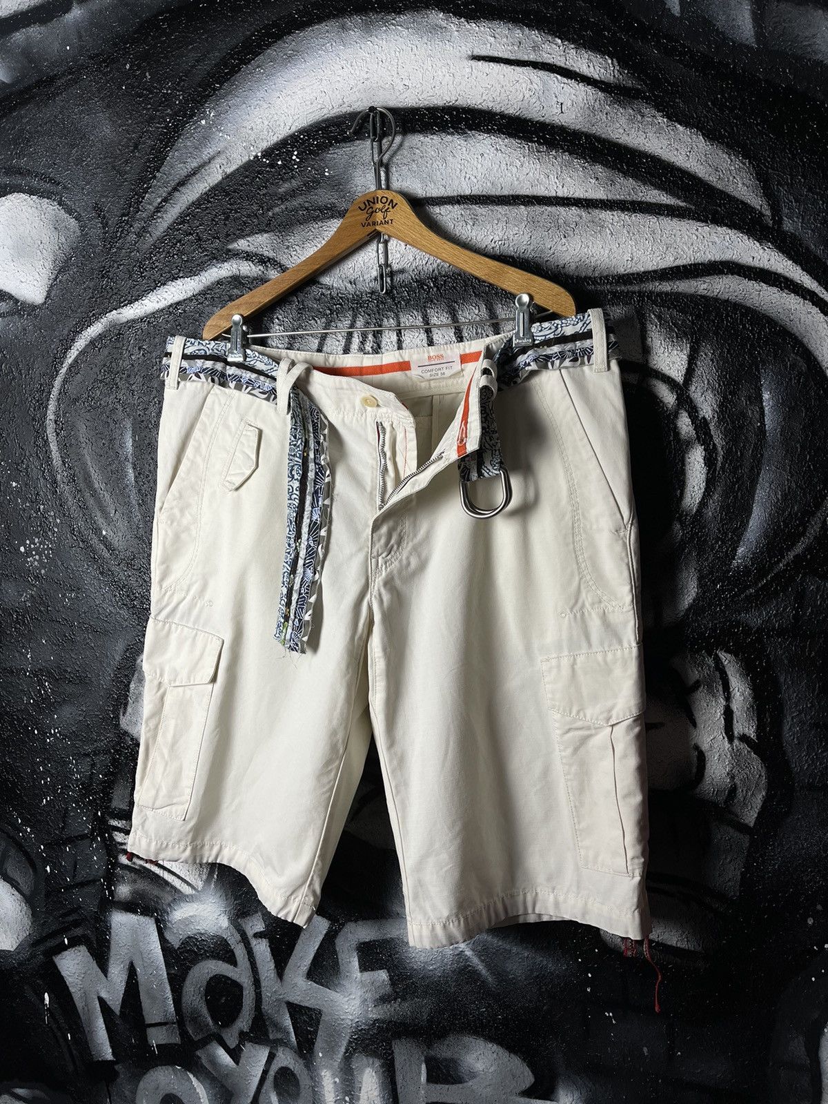 Hugo Boss Hugo Boss Comfort Fit Vintage White Cargo Shorts Size 56 Size US 38 / EU 54 - 6 Thumbnail